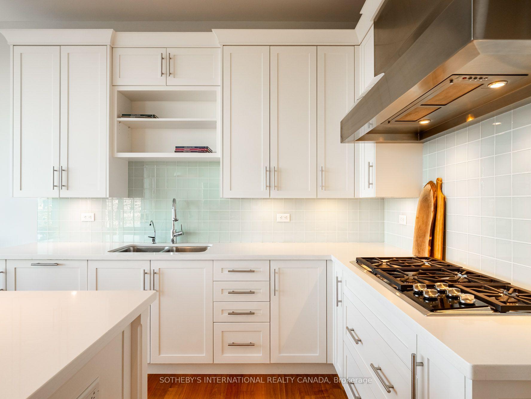 Photo 17 of Unit 4301, 183 Wellington Street W, Toronto, Waterfront Communities — HOMEH