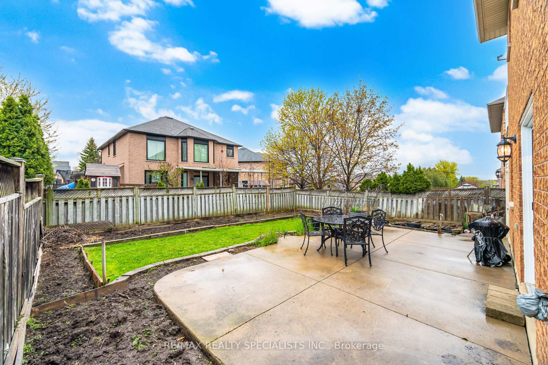 Photo 46 of 223 Sonoma Boulevard, Vaughan, Sonoma Heights — HOMEH