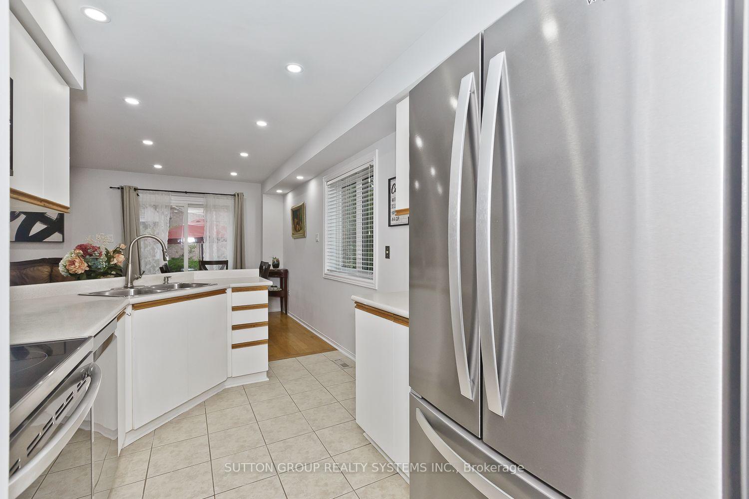 Photo 8 of Unit 20, 45 Bristol Road E, Mississauga, Hurontario — HOMEH