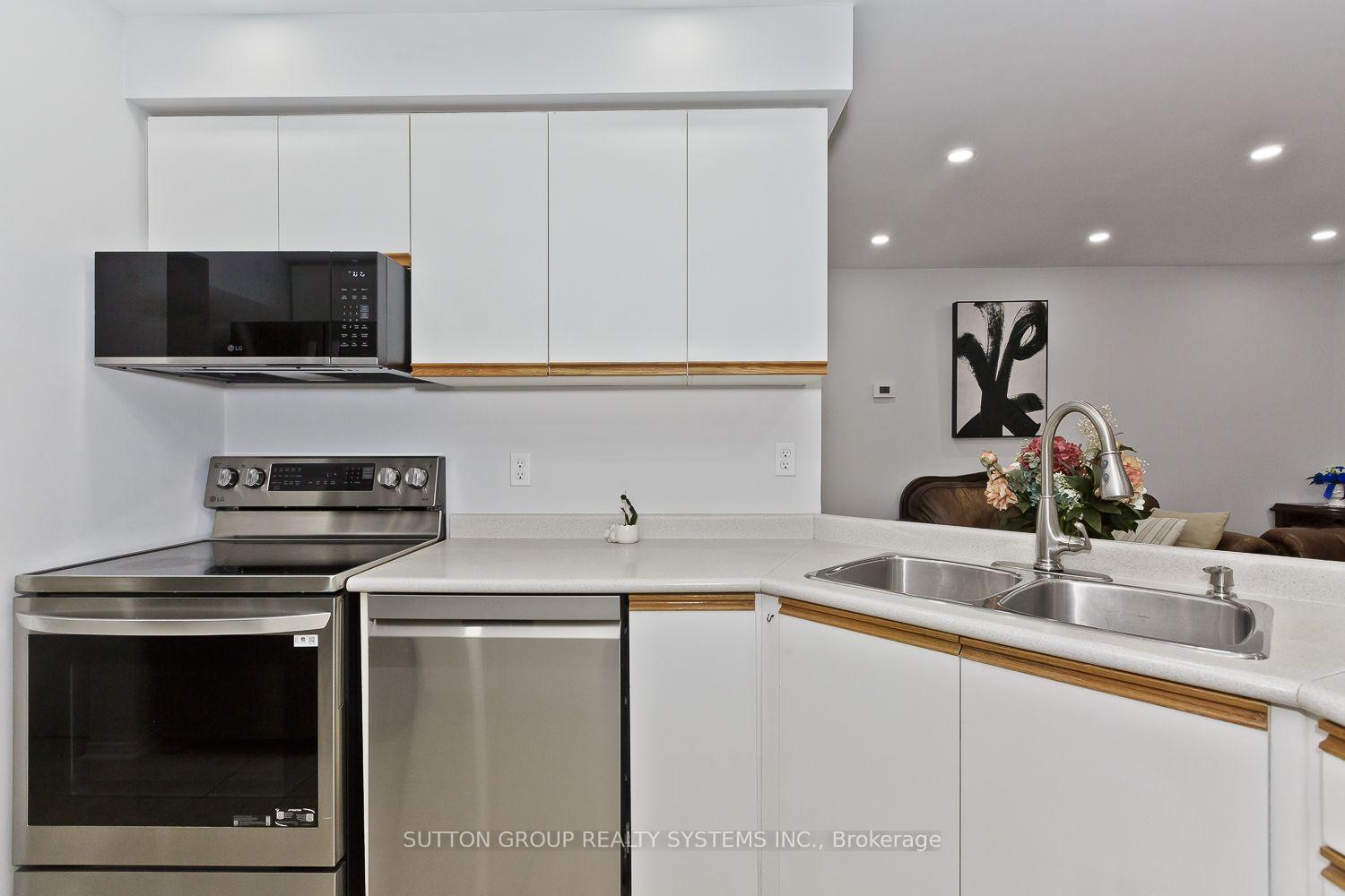 Photo 10 of Unit 20, 45 Bristol Road E, Mississauga, Hurontario — HOMEH