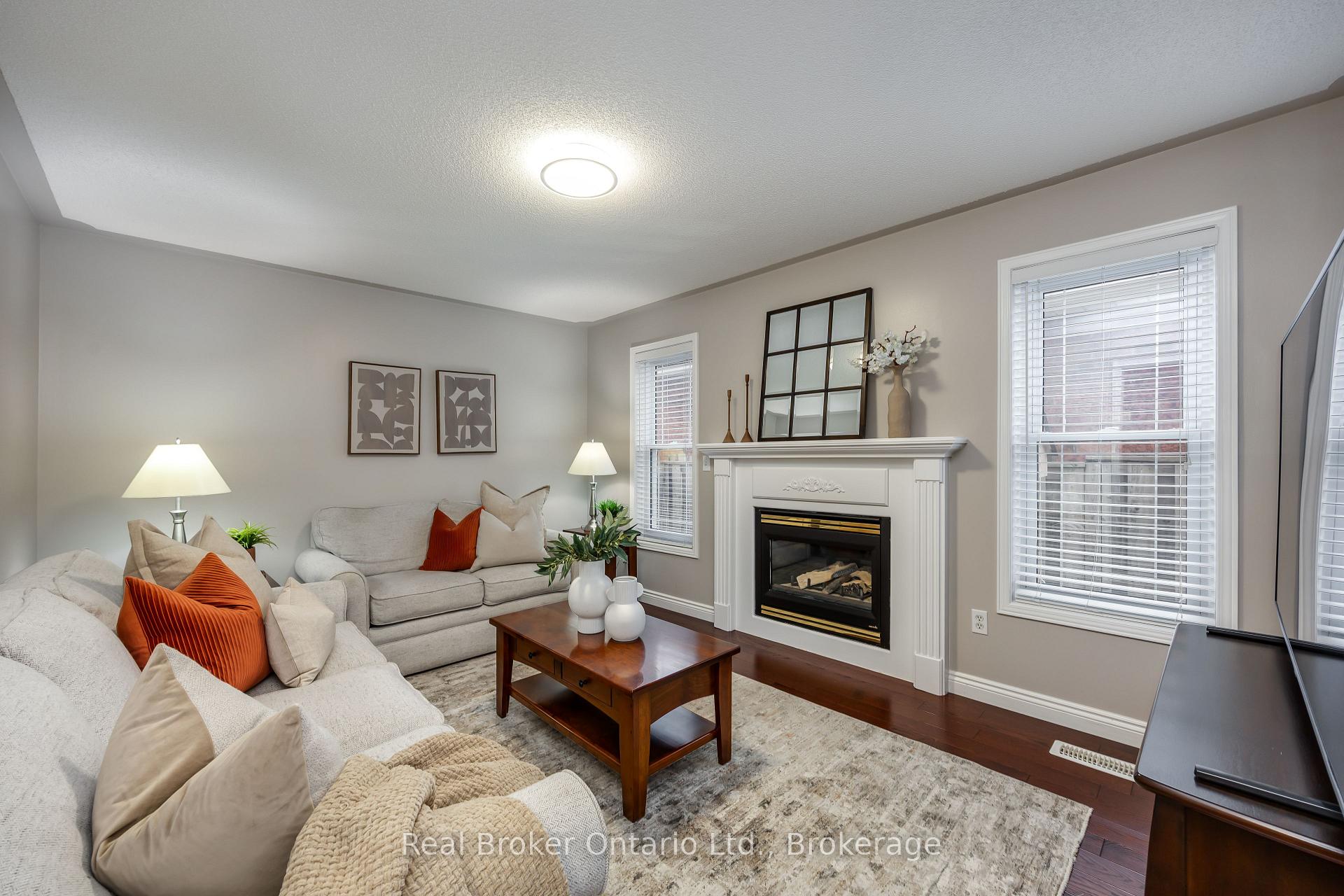 Photo 14 of 75 Bonathon Crescent, Clarington, Bowmanville — HOMEH