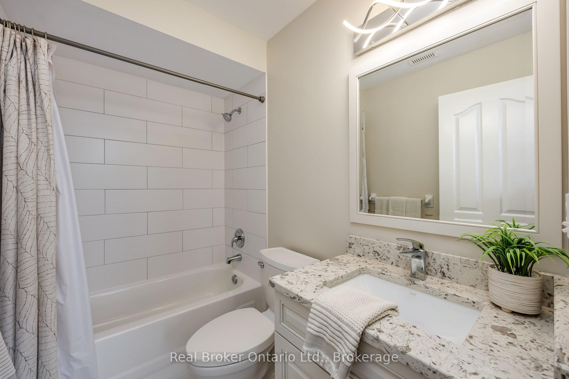 Photo 29 of 75 Bonathon Crescent, Clarington, Bowmanville — HOMEH