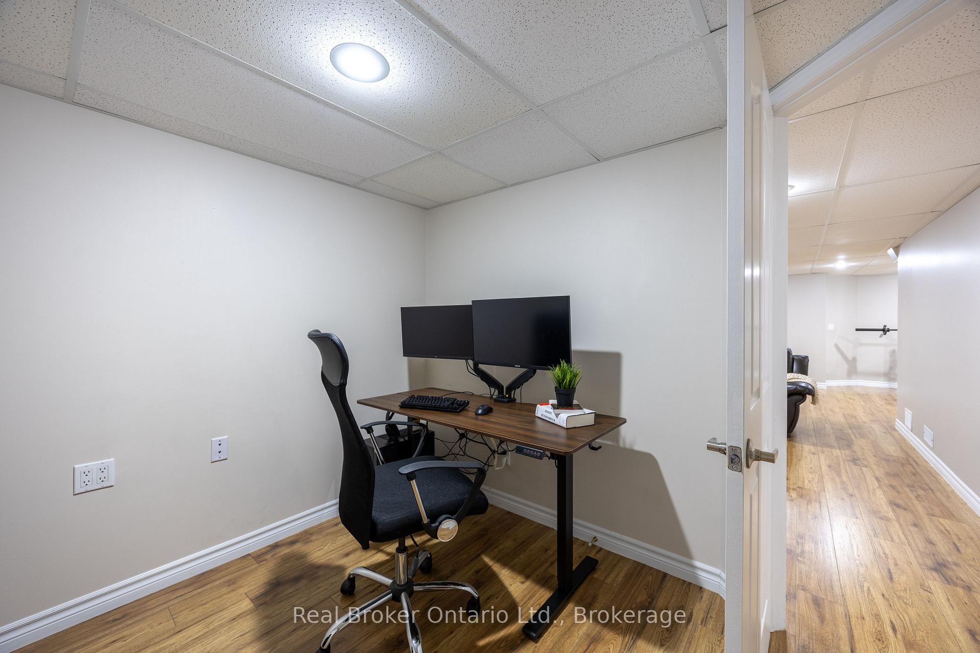Photo 41 of 75 Bonathon Crescent, Clarington, Bowmanville — HOMEH