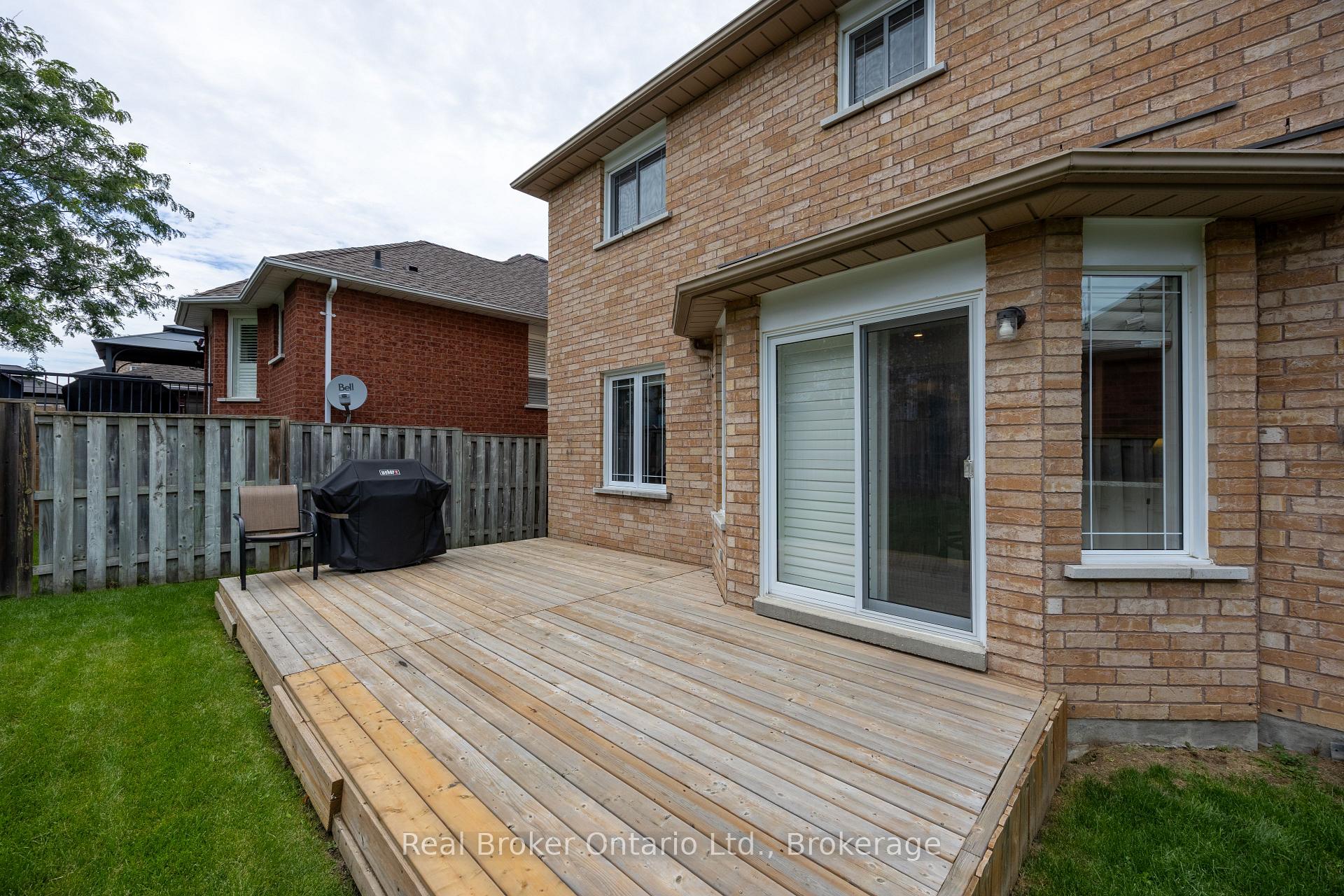 Photo 46 of 75 Bonathon Crescent, Clarington, Bowmanville — HOMEH