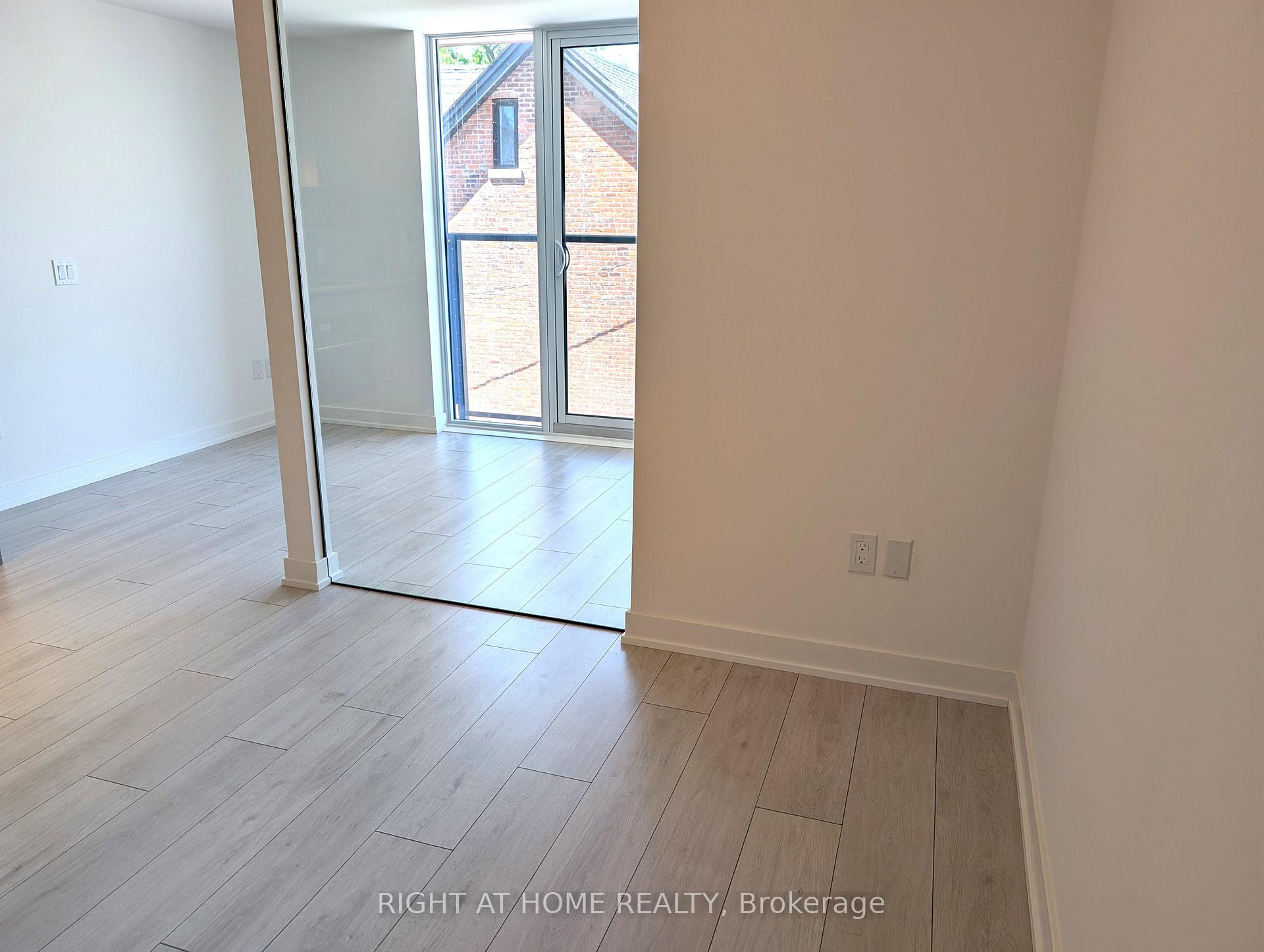 Photo 10 of Unit 316, 5 Lakeview Avenue, Toronto, Trinity-Bellwoods — HOMEH