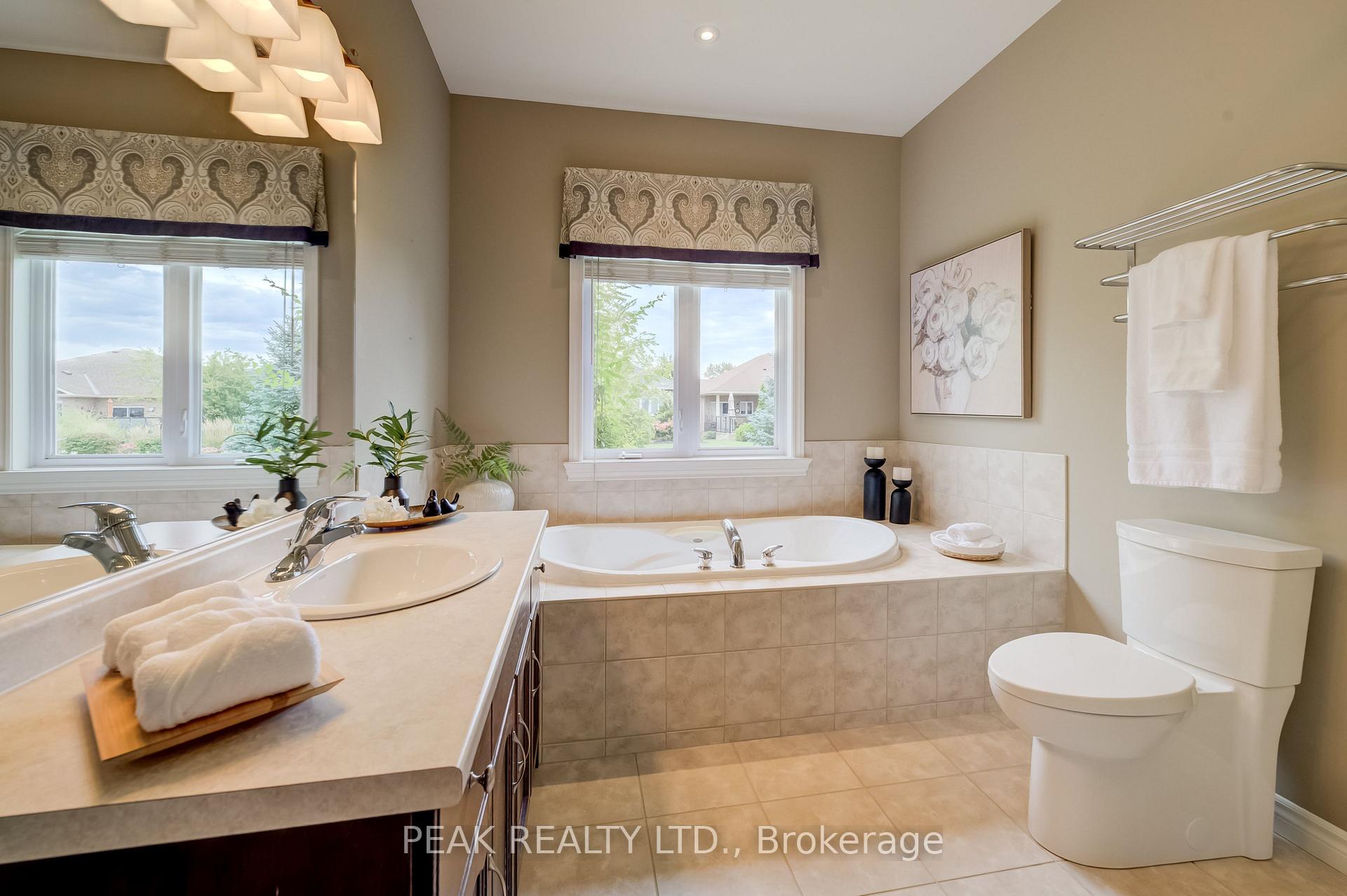 Photo 23 of 25 Thimbleberry Crossing, Wilmot, New Hamburg — HOMEH