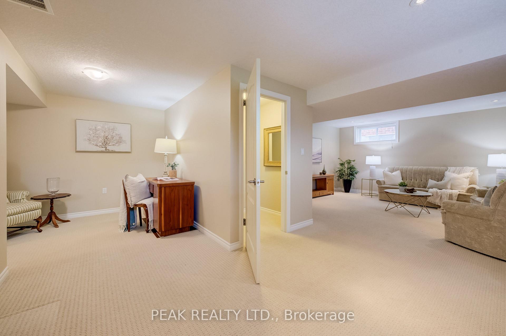 Photo 30 of 25 Thimbleberry Crossing, Wilmot, New Hamburg — HOMEH