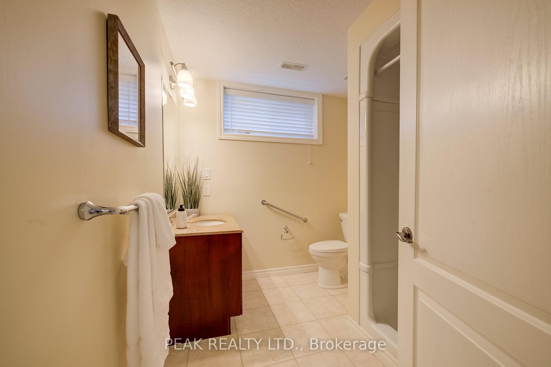 Photo 32 of 25 Thimbleberry Crossing, Wilmot, New Hamburg — HOMEH