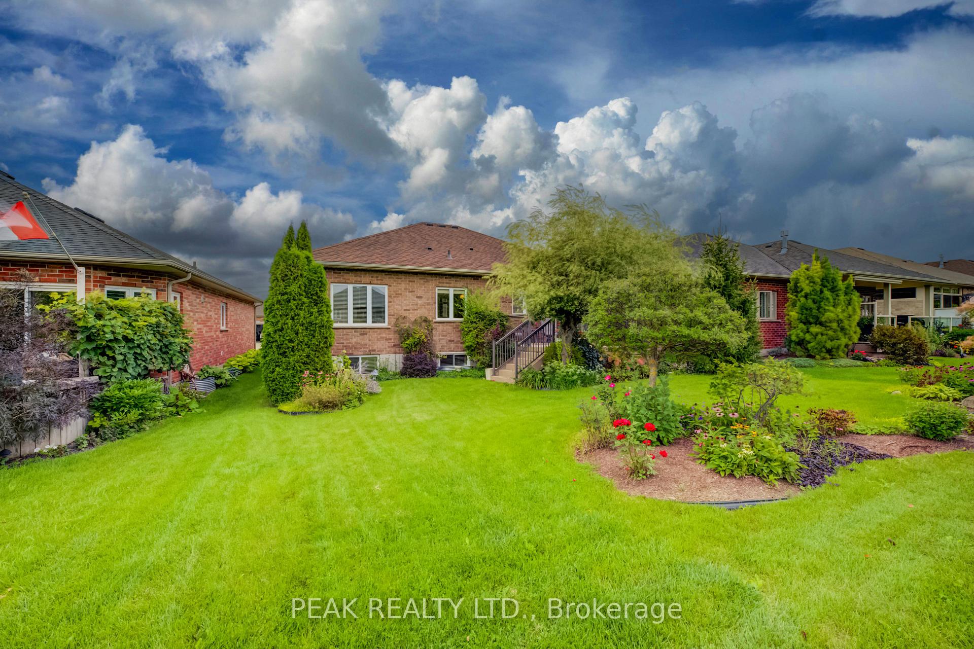 Photo 39 of 25 Thimbleberry Crossing, Wilmot, New Hamburg — HOMEH