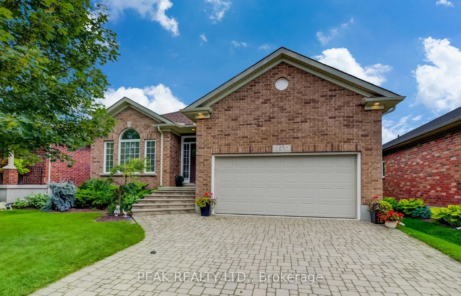 Photo 6 of 25 Thimbleberry Crossing, Wilmot, New Hamburg — HOMEH