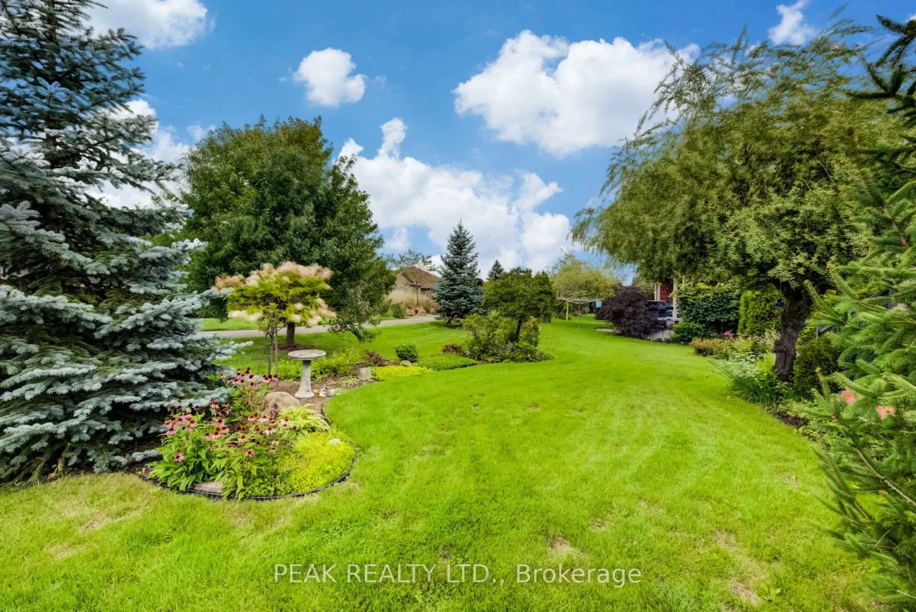 Photo 36 of 25 Thimbleberry Crossing, Wilmot, New Hamburg — HOMEH