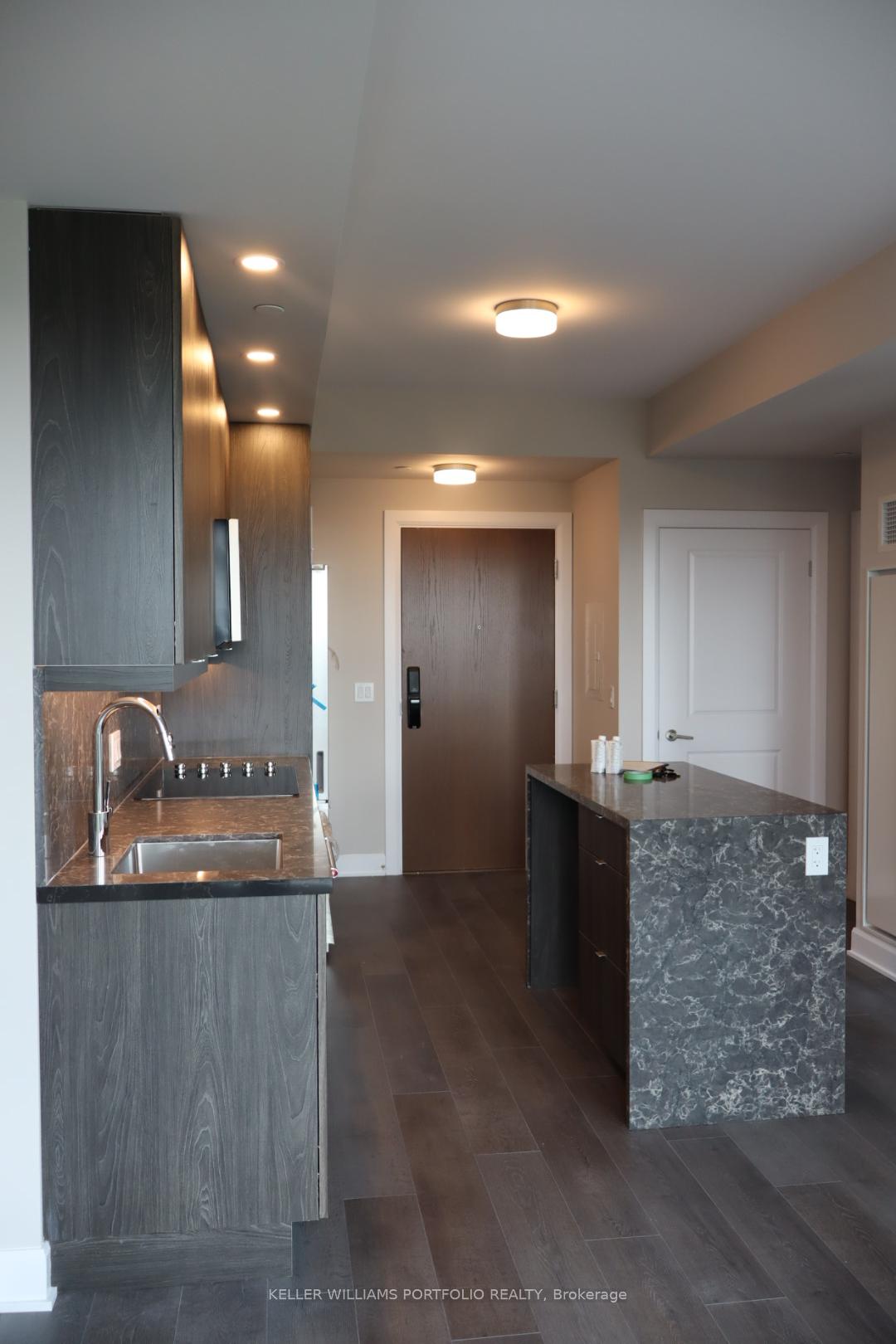 Photo 20 of Unit 1105, 3240 William Coltson Avenue, Oakville, Joshua Meadows — HOMEH