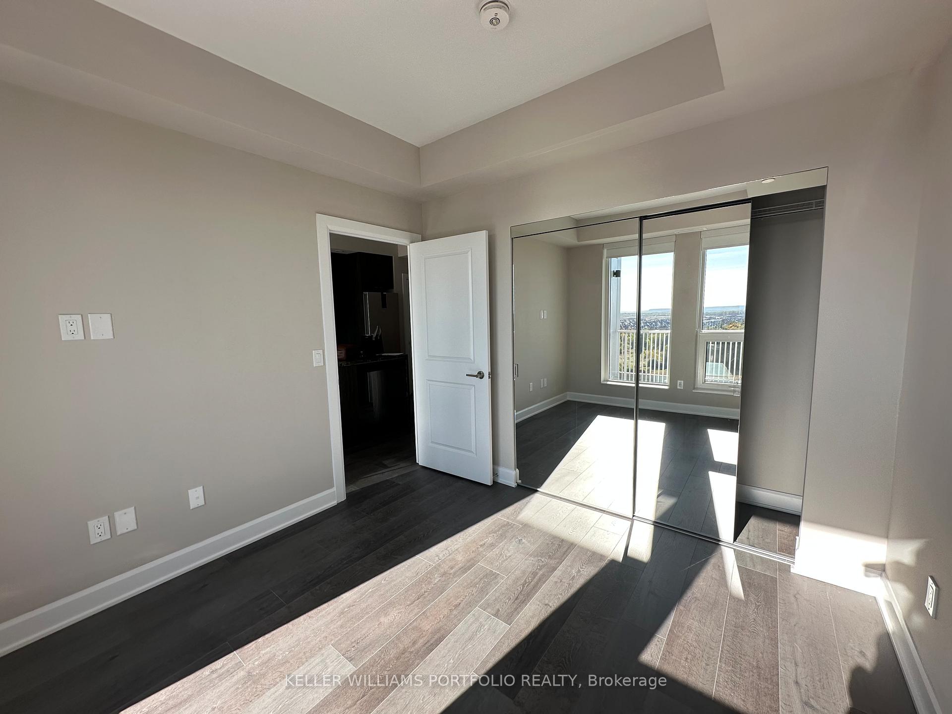 Photo 40 of Unit 1105, 3240 William Coltson Avenue, Oakville, Joshua Meadows — HOMEH