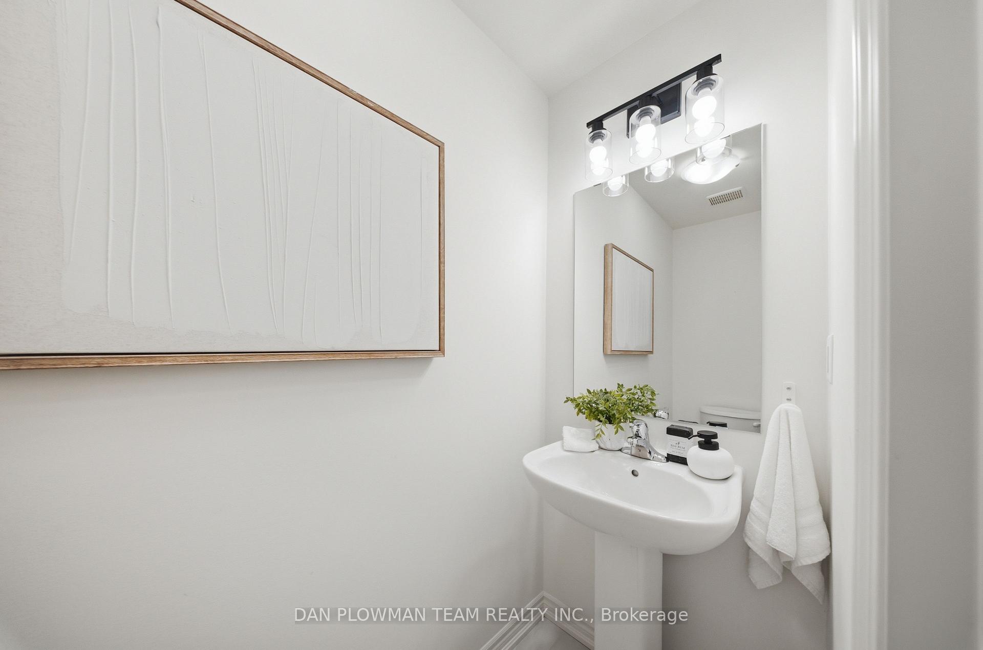 Photo 18 of Unit 10, 484 Salem Road S, Ajax, South East — HOMEH