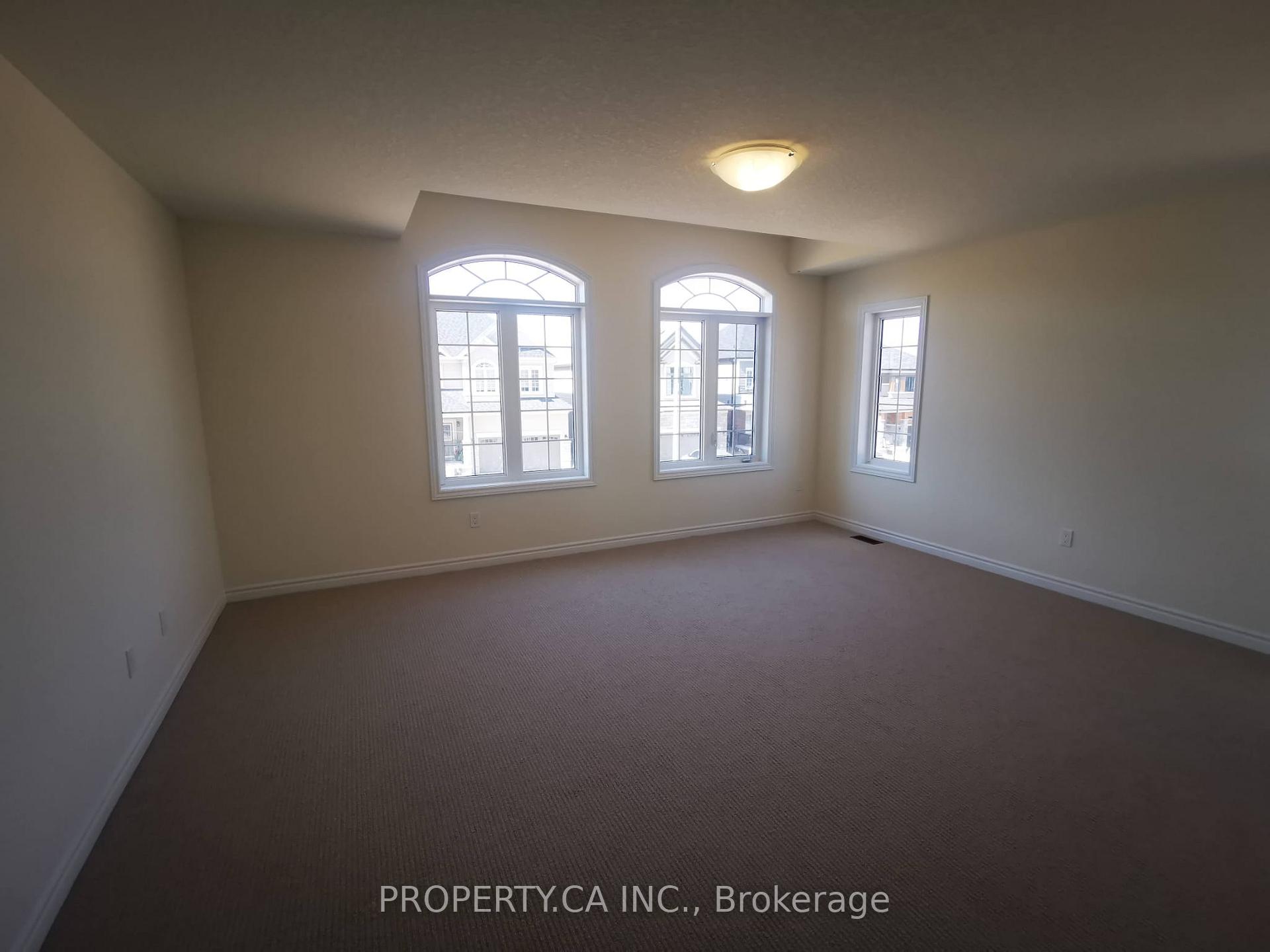 Photo 11 of 43 Flagg Avenue, Brant, Paris — HOMEH