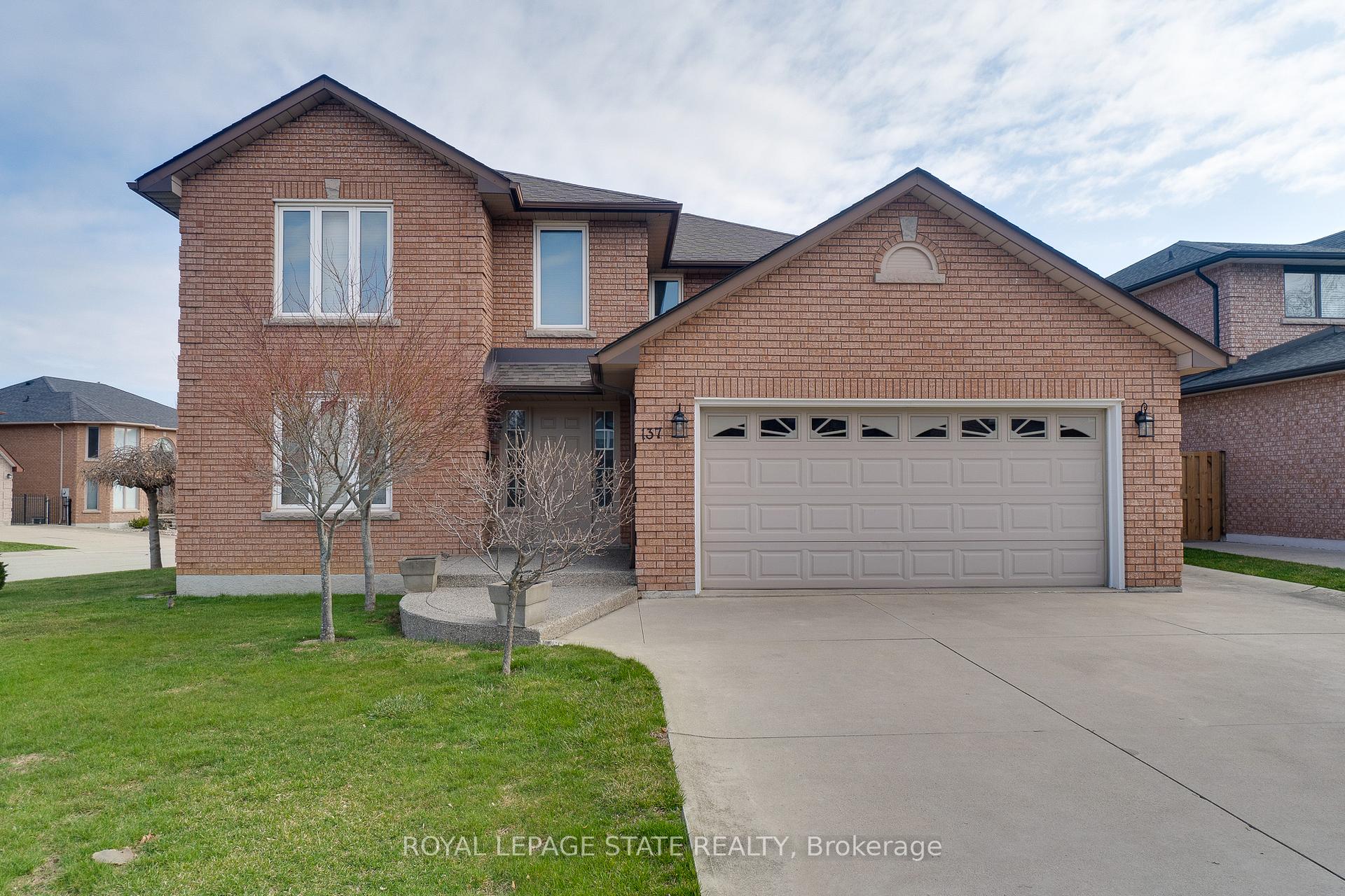 Photo 5 of 137 National Drive, Hamilton, Gershome — HOMEH