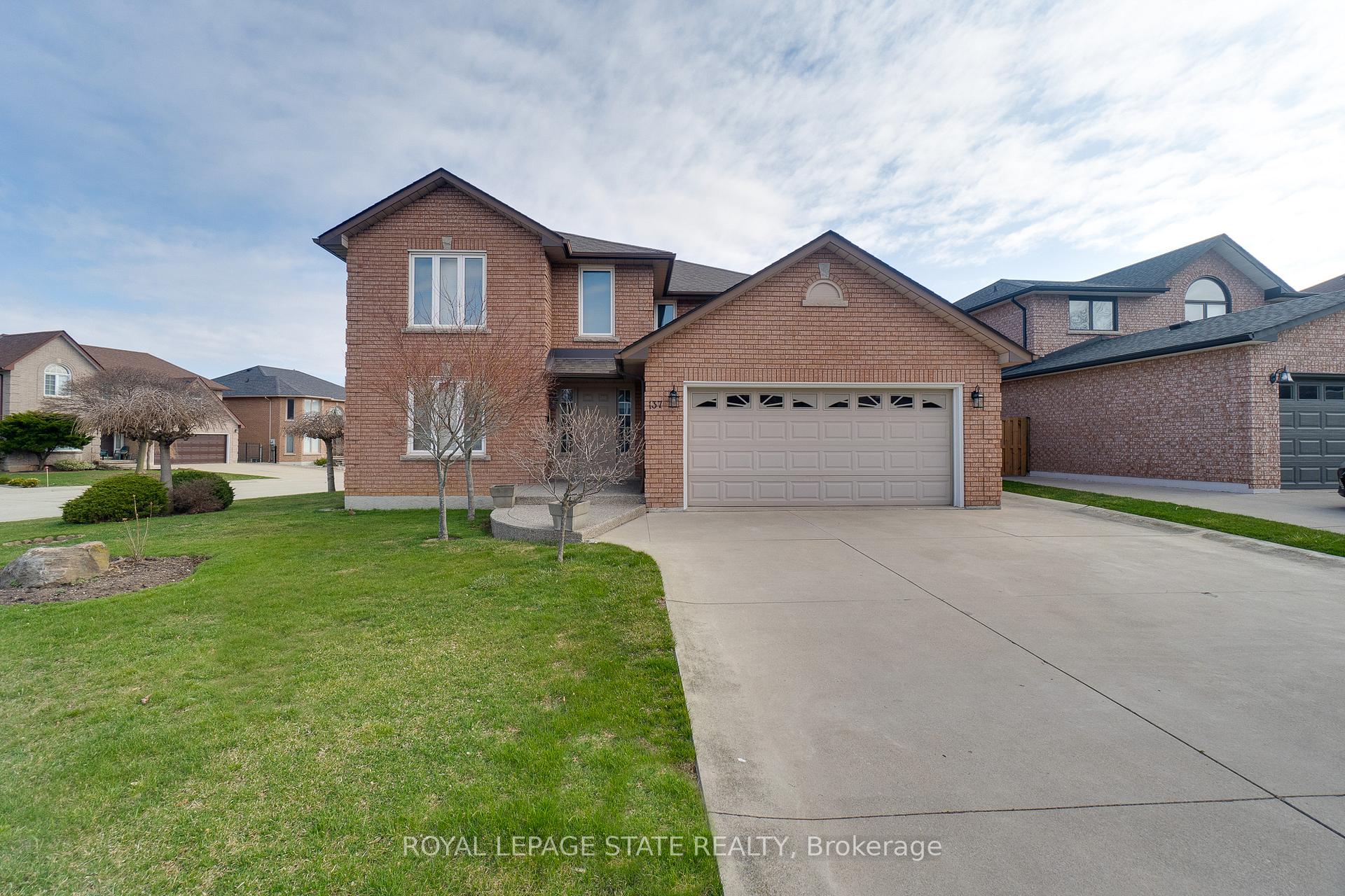 Photo 6 of 137 National Drive, Hamilton, Gershome — HOMEH