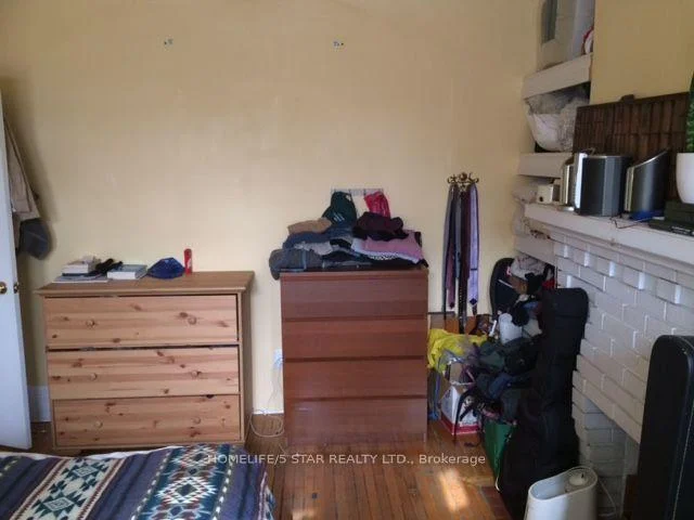 Photo 4 of Unit Bsmt Apt, 78 Dewson Street, Toronto, Palmerston-Little Italy — HOMEH