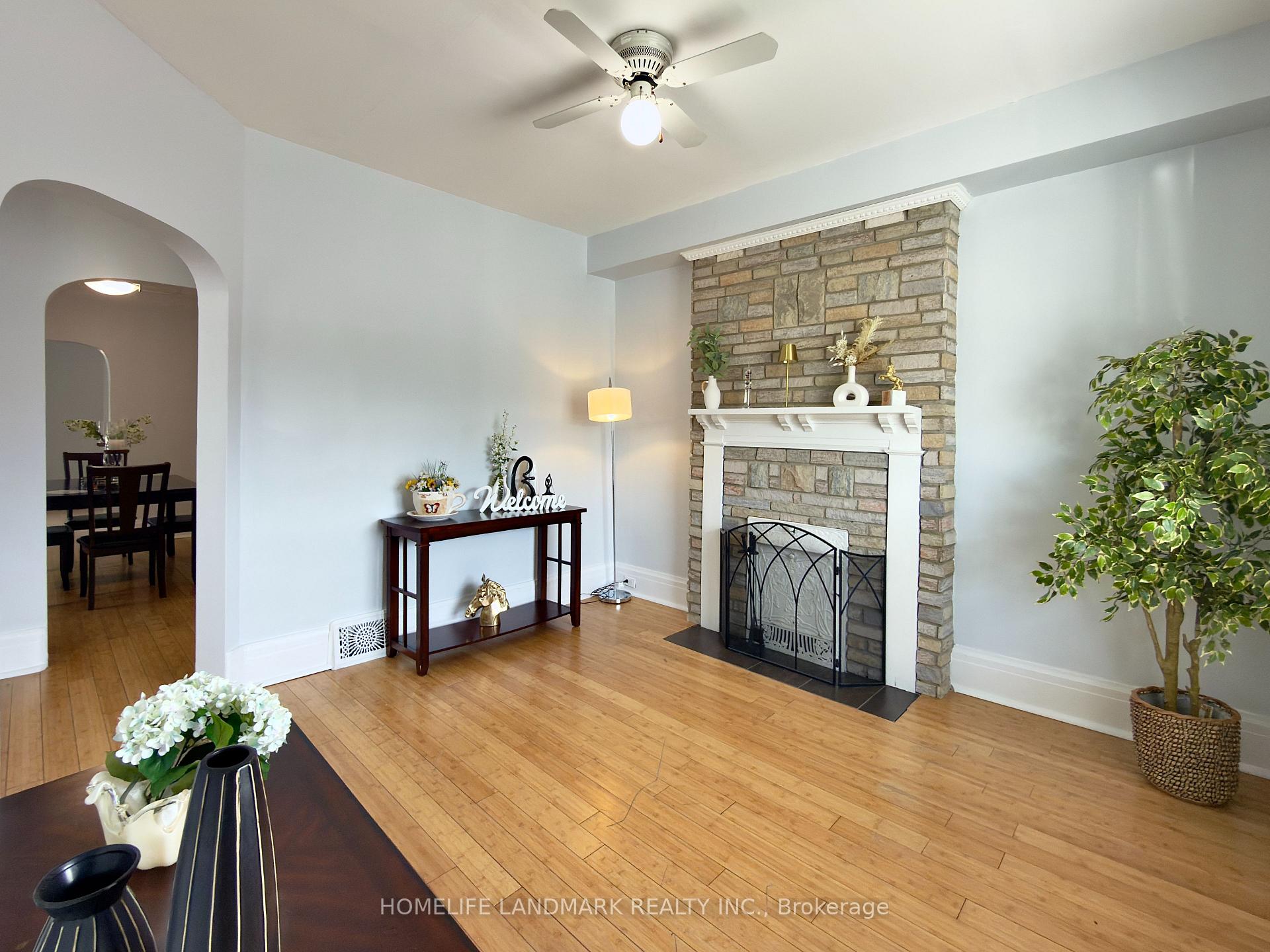 Photo 6 of 67 Banting Avenue, Oshawa, Central — HOMEH