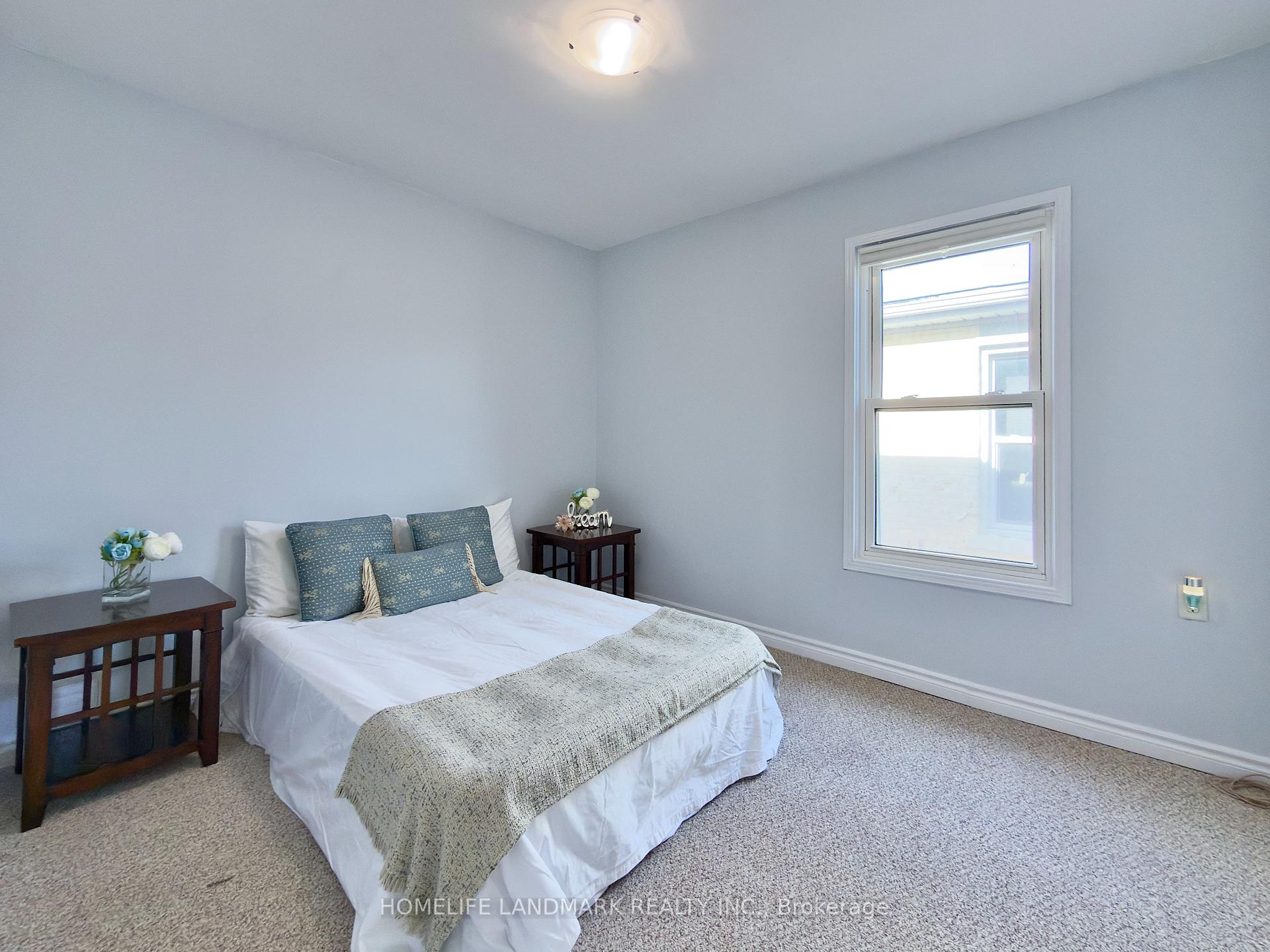 Photo 18 of 67 Banting Avenue, Oshawa, Central — HOMEH