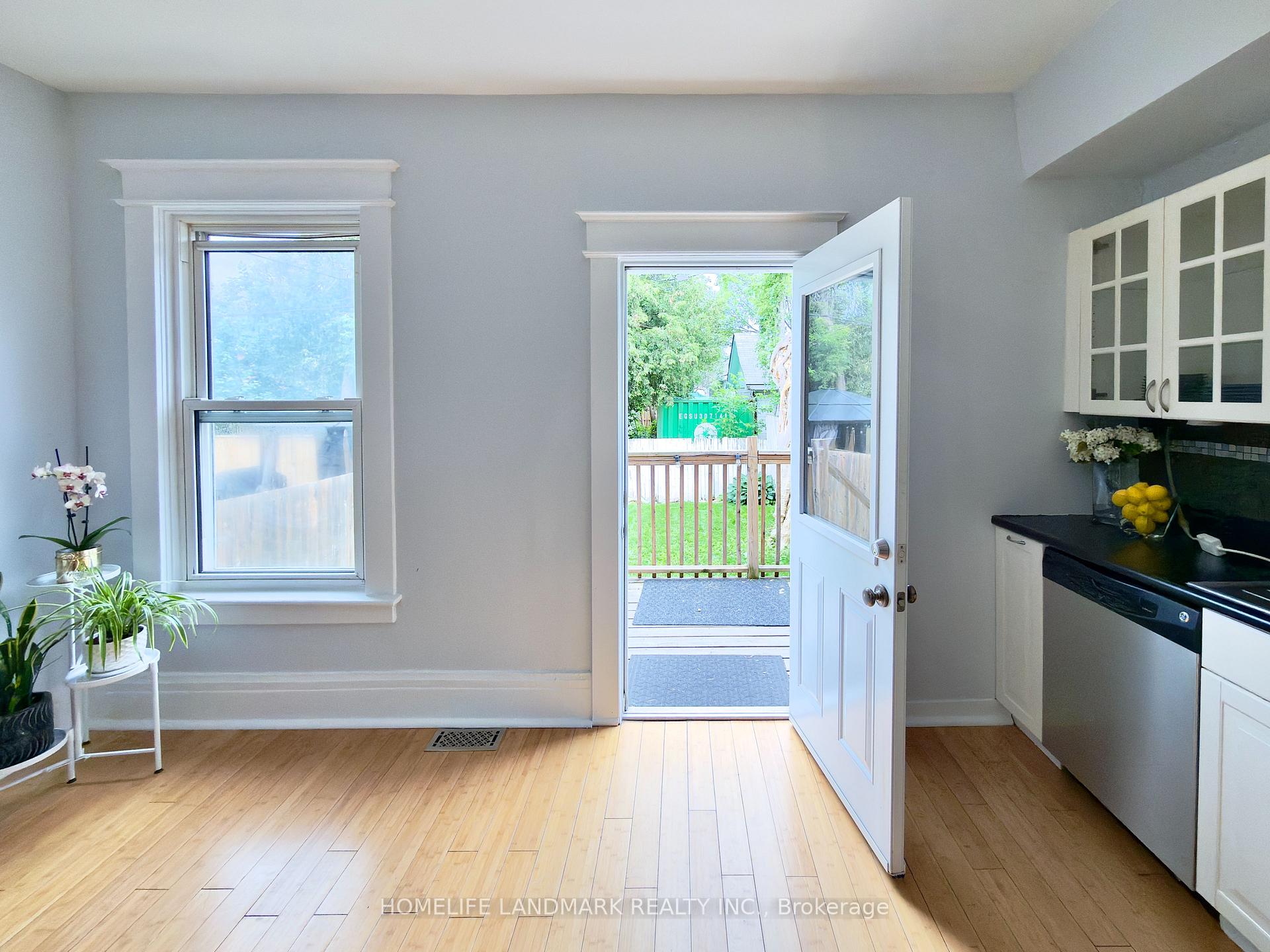 Photo 23 of 67 Banting Avenue, Oshawa, Central — HOMEH