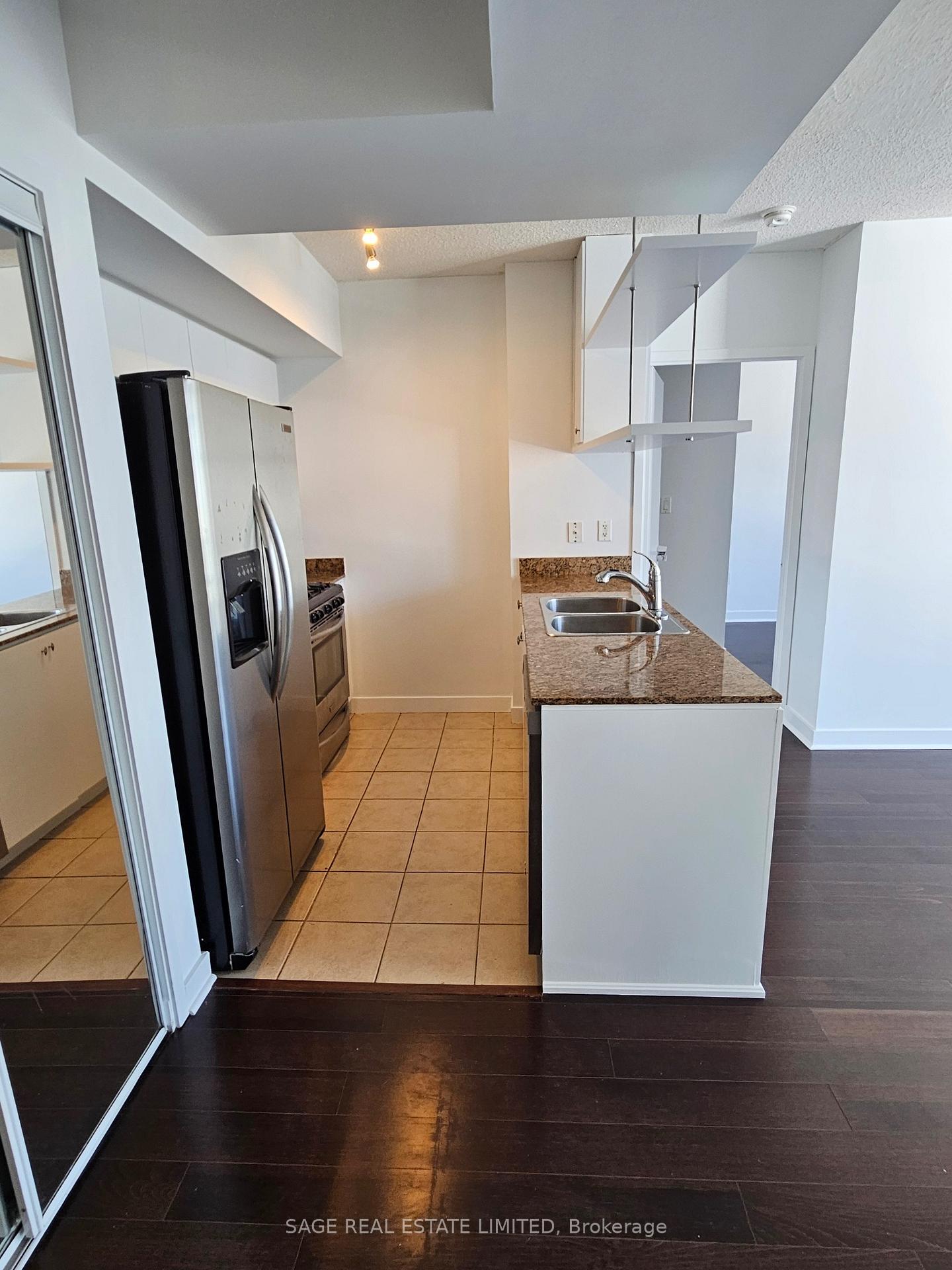 Photo 6 of Unit 2807, 3 Navy Wharf Court, Toronto, Waterfront Communities — HOMEH