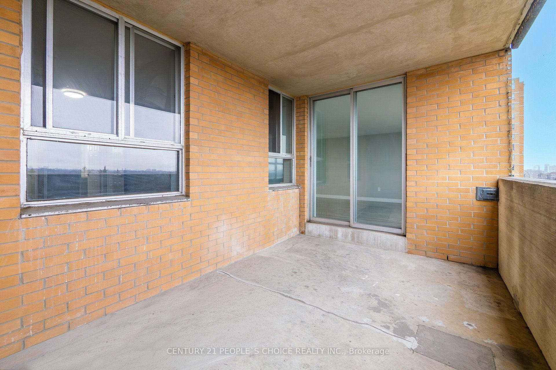 Photo 40 of Unit 910, 40 Panorama Court, Etobicoke, Mount Olive-Silverstone-Jamestown — HOMEH