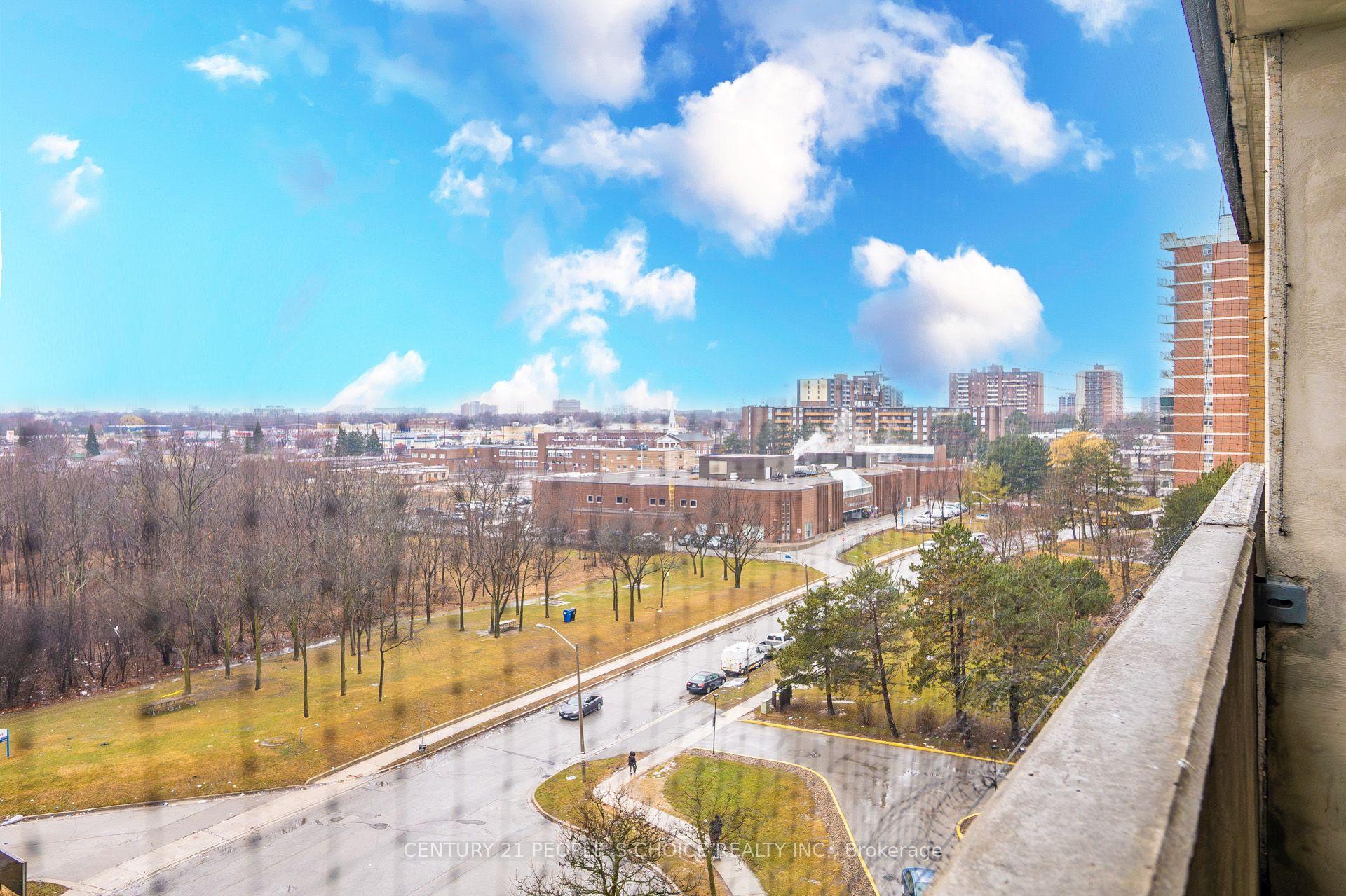 Photo 43 of Unit 910, 40 Panorama Court, Etobicoke, Mount Olive-Silverstone-Jamestown — HOMEH