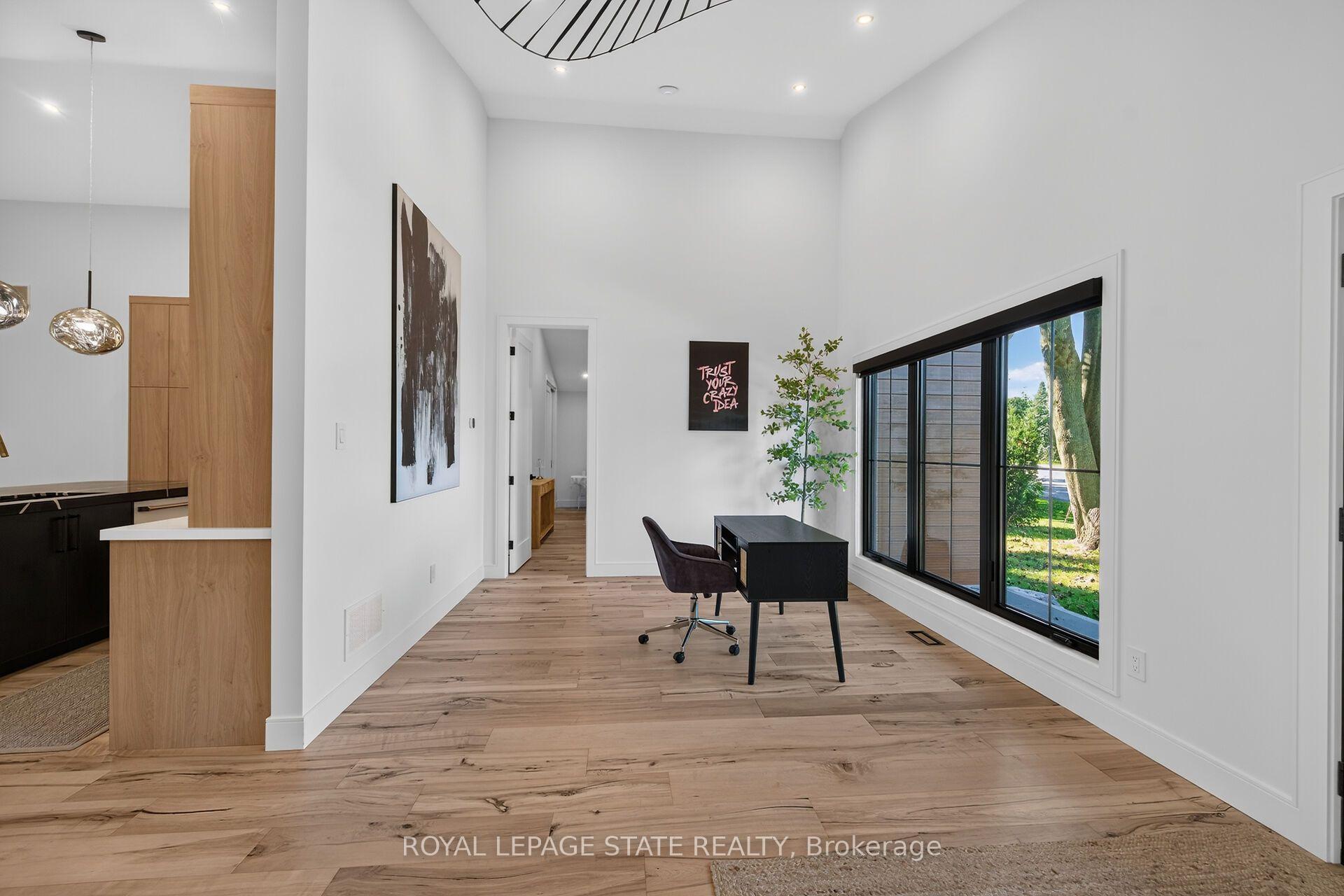 Photo 3 of 491 Anson Drive, Hamilton, Ancaster — HOMEH