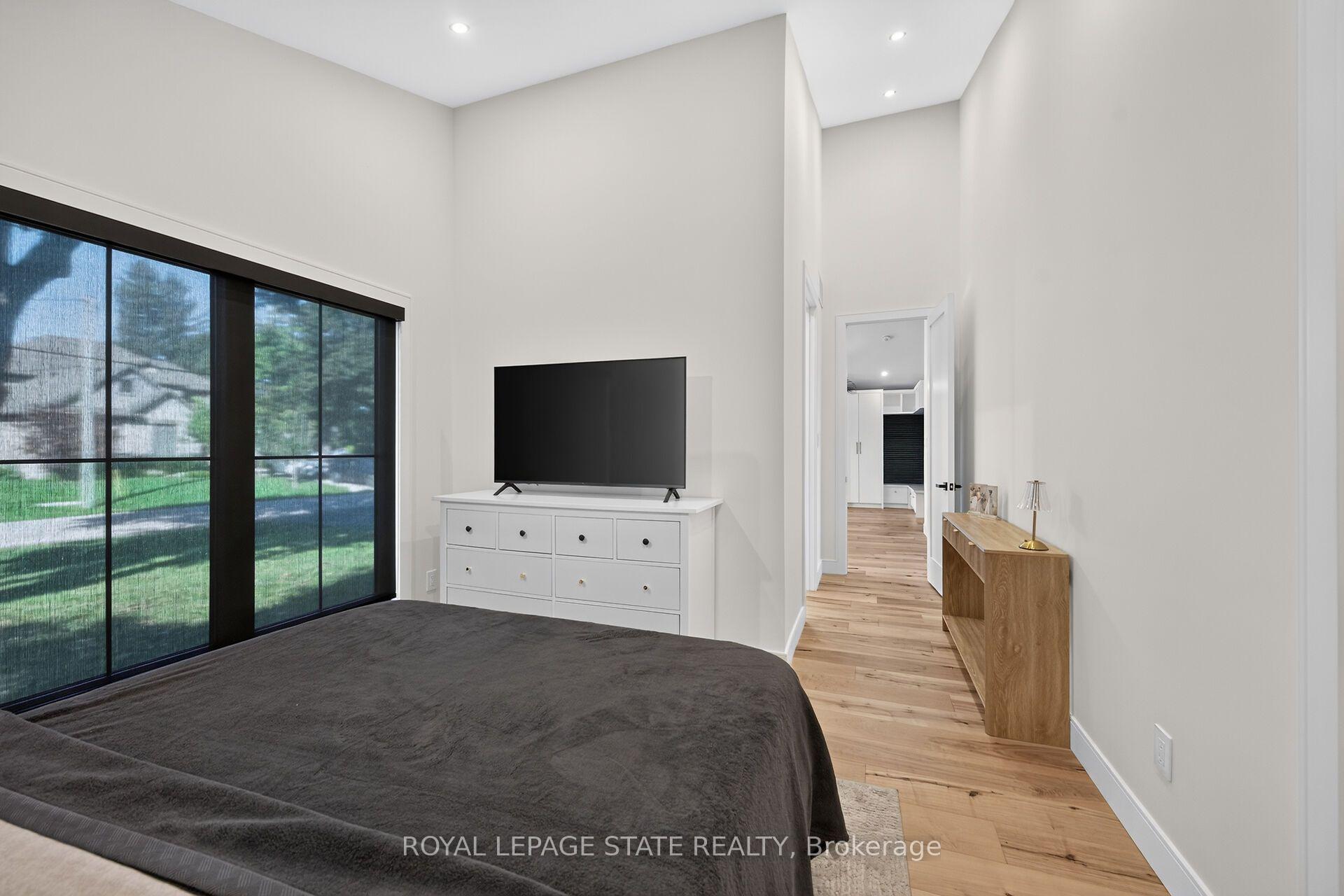 Photo 7 of 491 Anson Drive, Hamilton, Ancaster — HOMEH