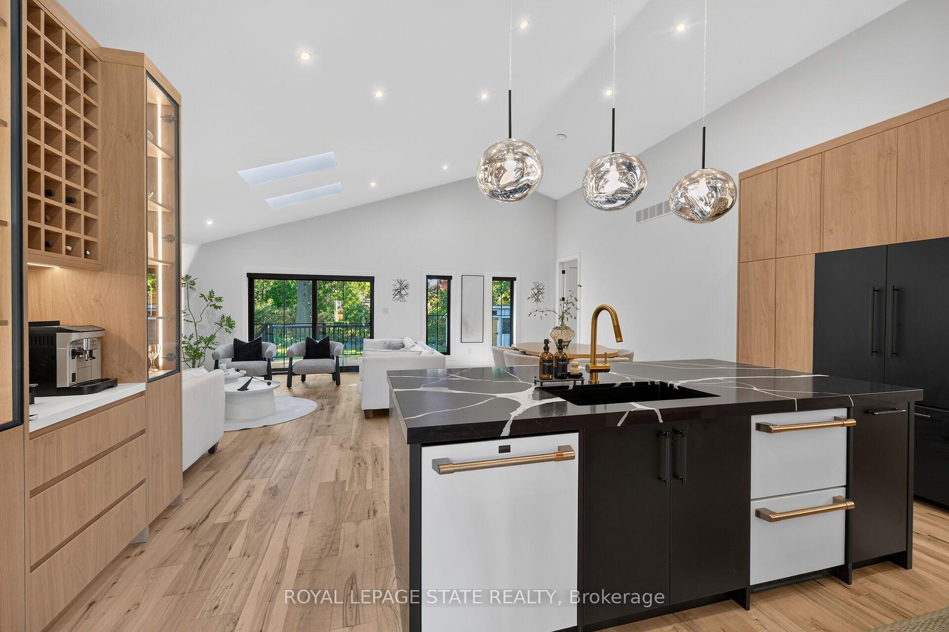 Photo 8 of 491 Anson Drive, Hamilton, Ancaster — HOMEH