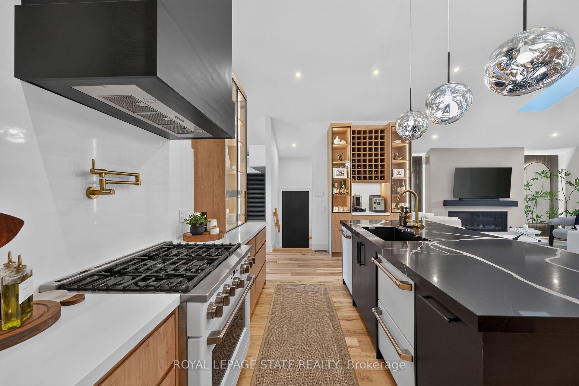 Photo 10 of 491 Anson Drive, Hamilton, Ancaster — HOMEH