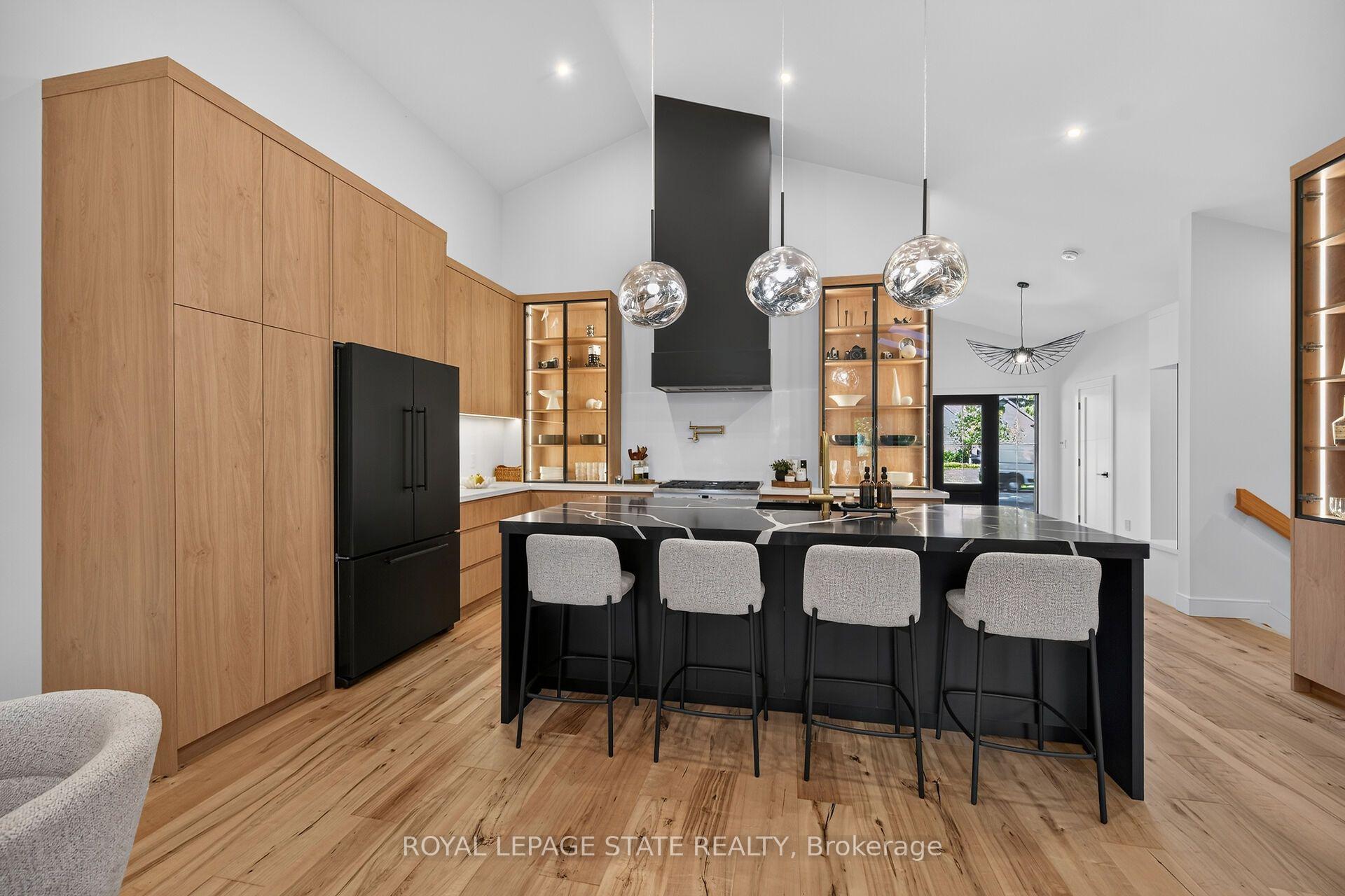 Photo 13 of 491 Anson Drive, Hamilton, Ancaster — HOMEH