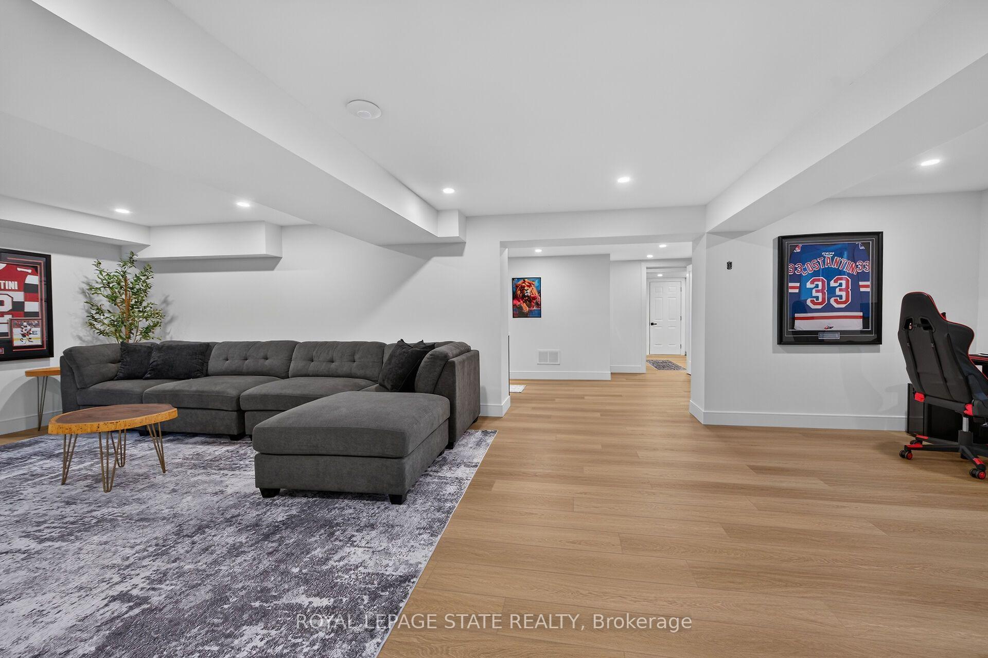 Photo 31 of 491 Anson Drive, Hamilton, Ancaster — HOMEH