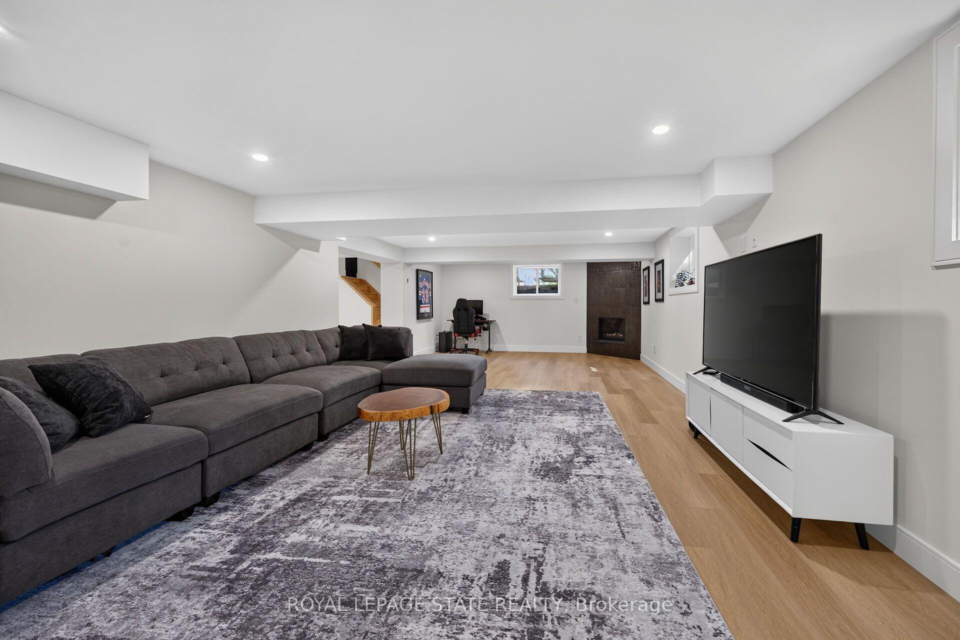 Photo 32 of 491 Anson Drive, Hamilton, Ancaster — HOMEH