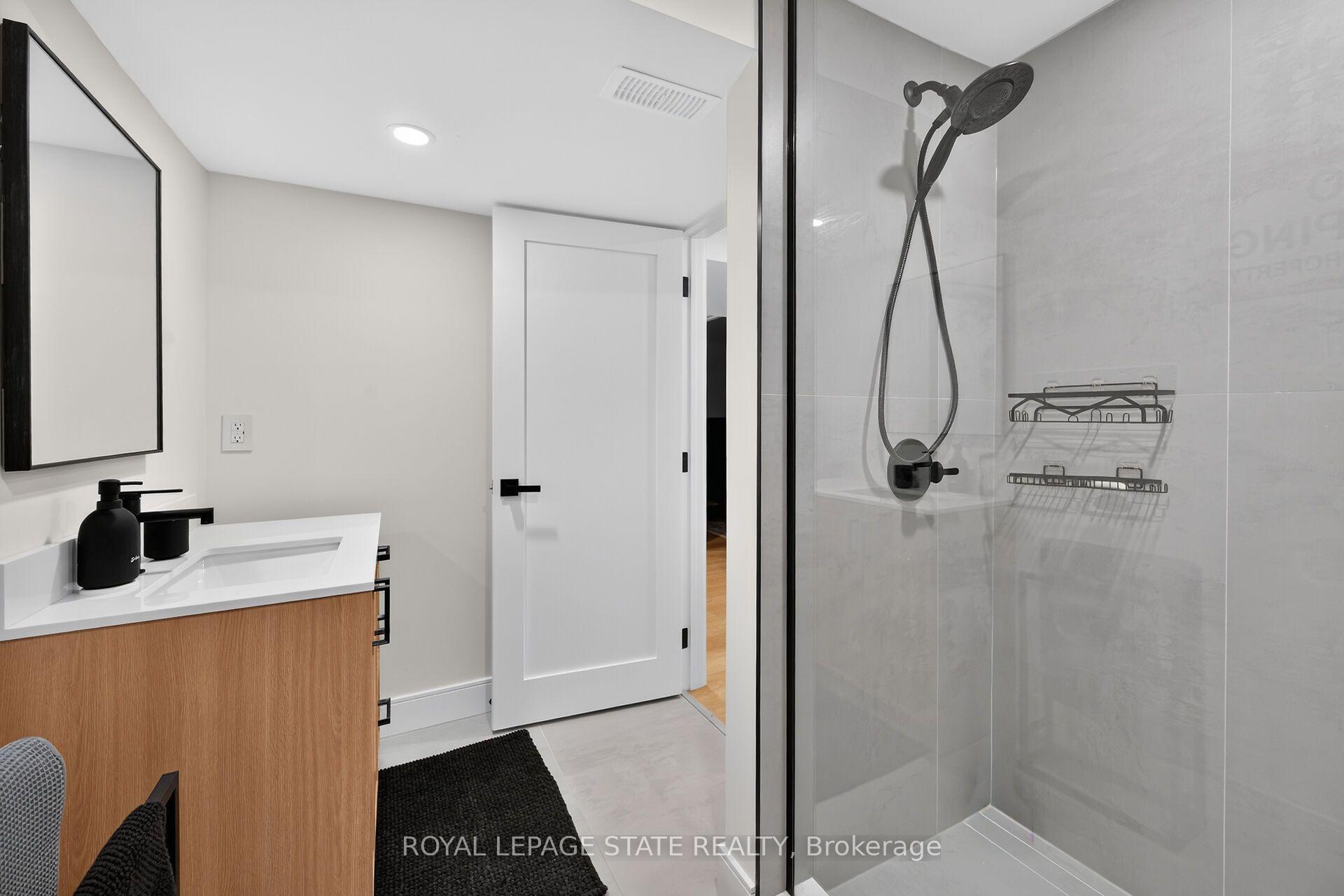 Photo 39 of 491 Anson Drive, Hamilton, Ancaster — HOMEH