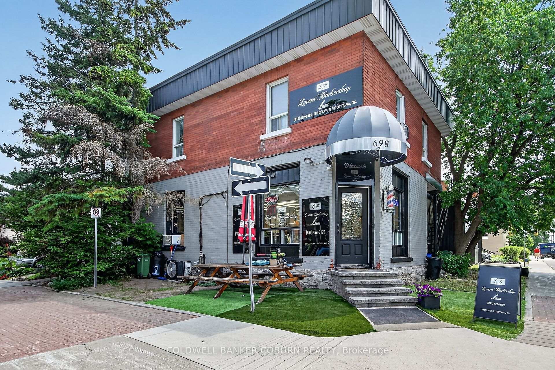 Photo 1 of 698 Cooper Street, Ottawa, Ottawa Centre — HOMEH