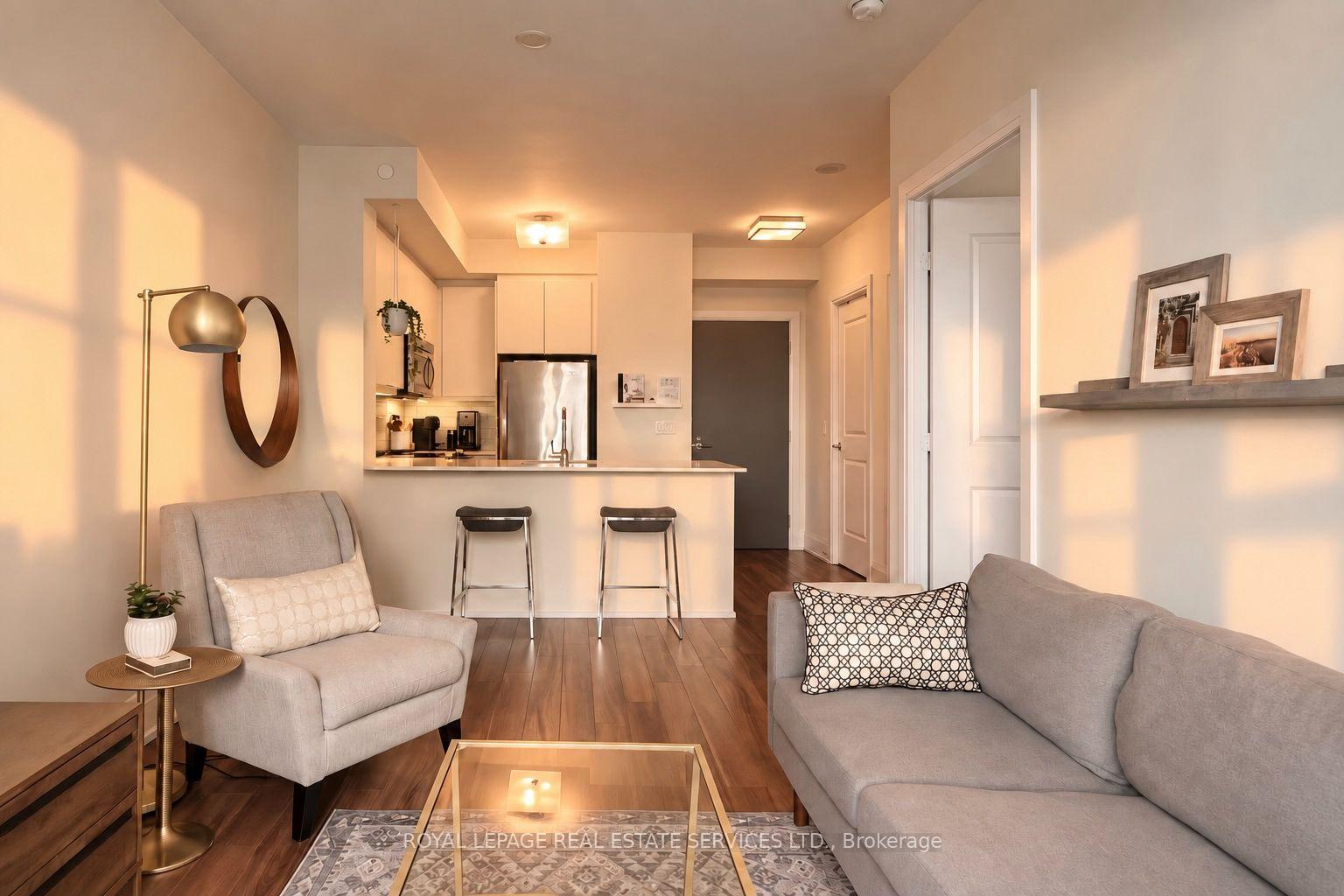 Photo 12 of Unit 901, 1 Old Mill Drive, Toronto, High Park-Swansea — HOMEH
