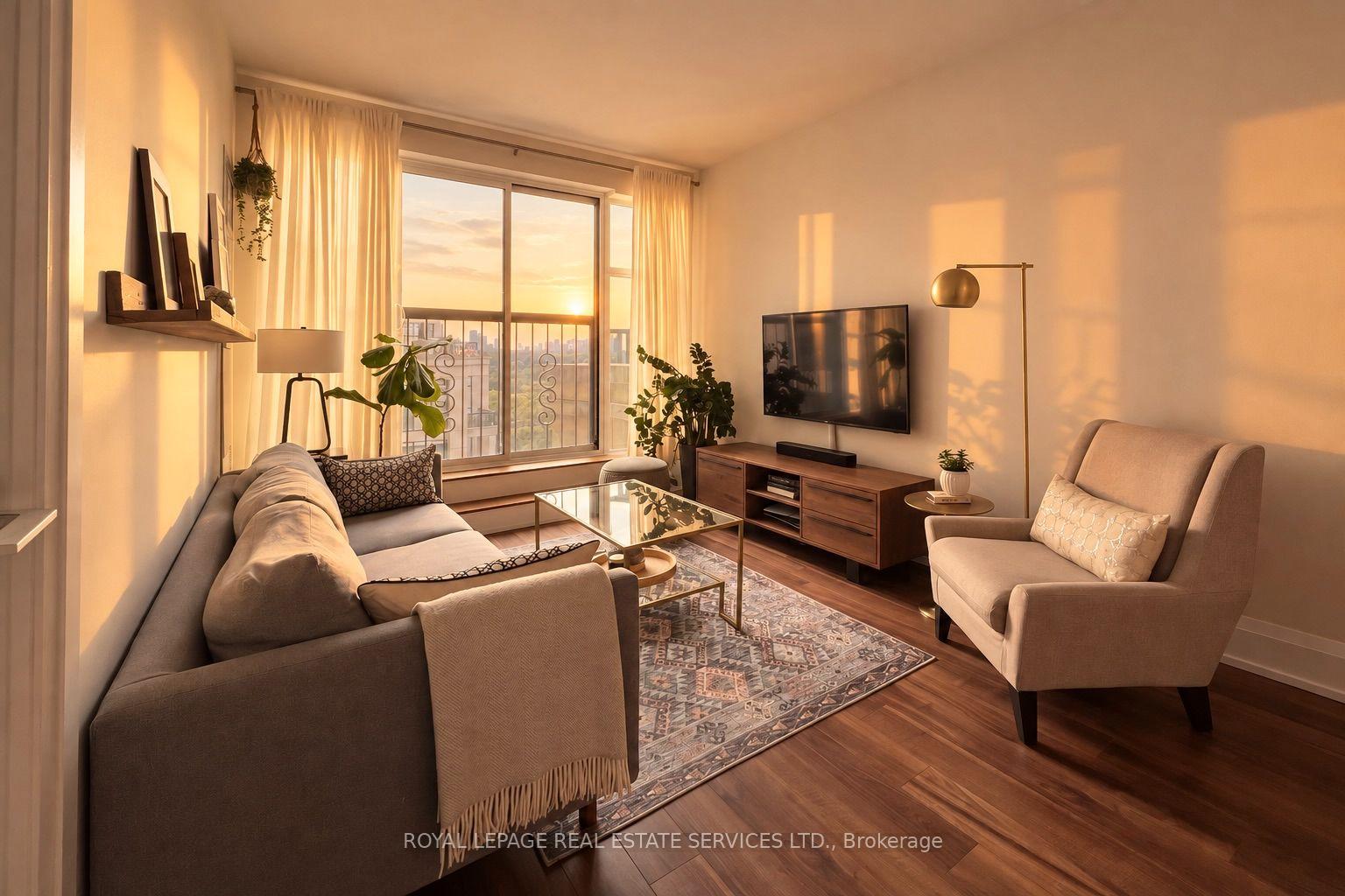 Photo 16 of Unit 901, 1 Old Mill Drive, Toronto, High Park-Swansea — HOMEH