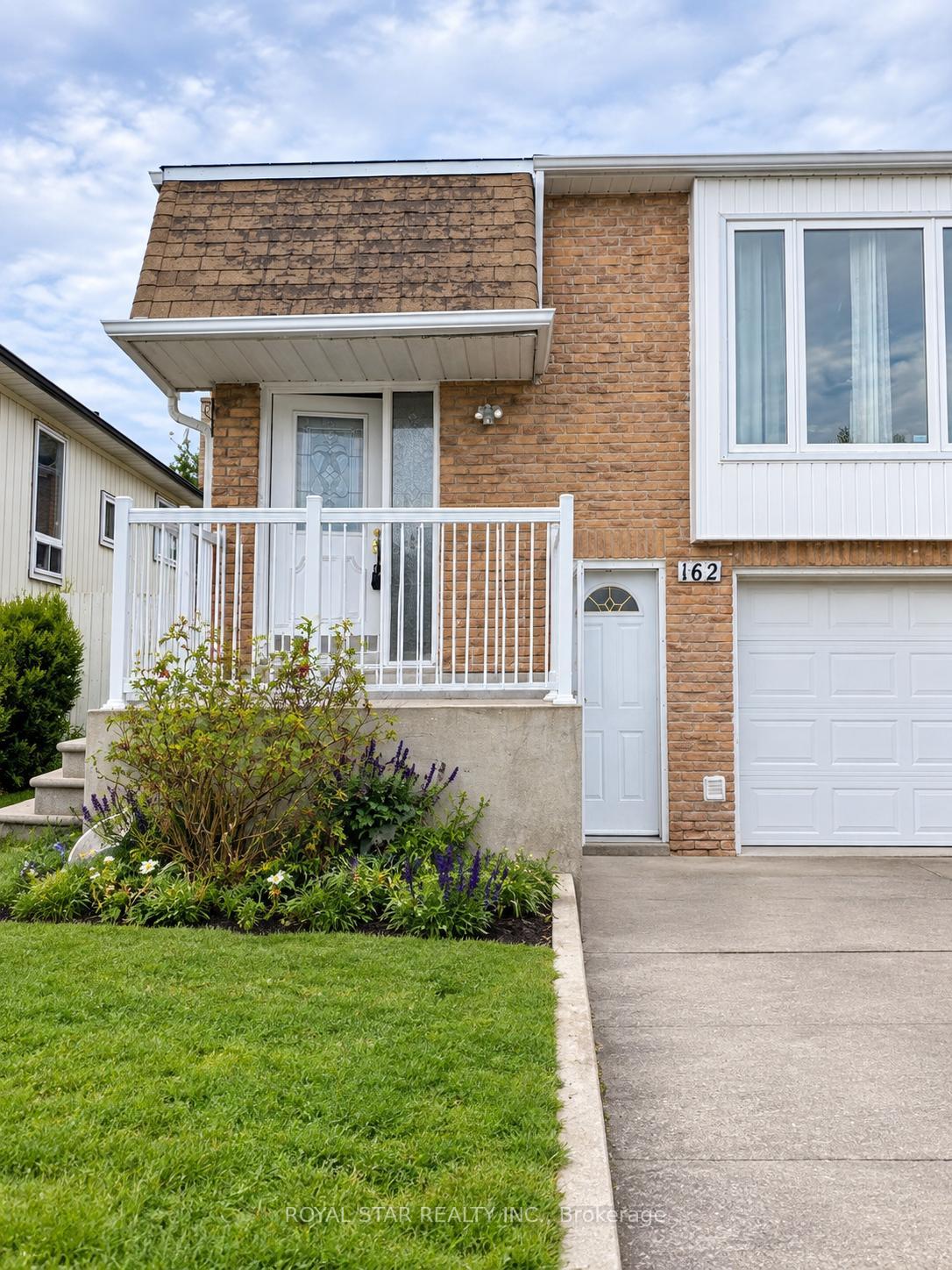 Front of 162 Beech St Main Floor Street