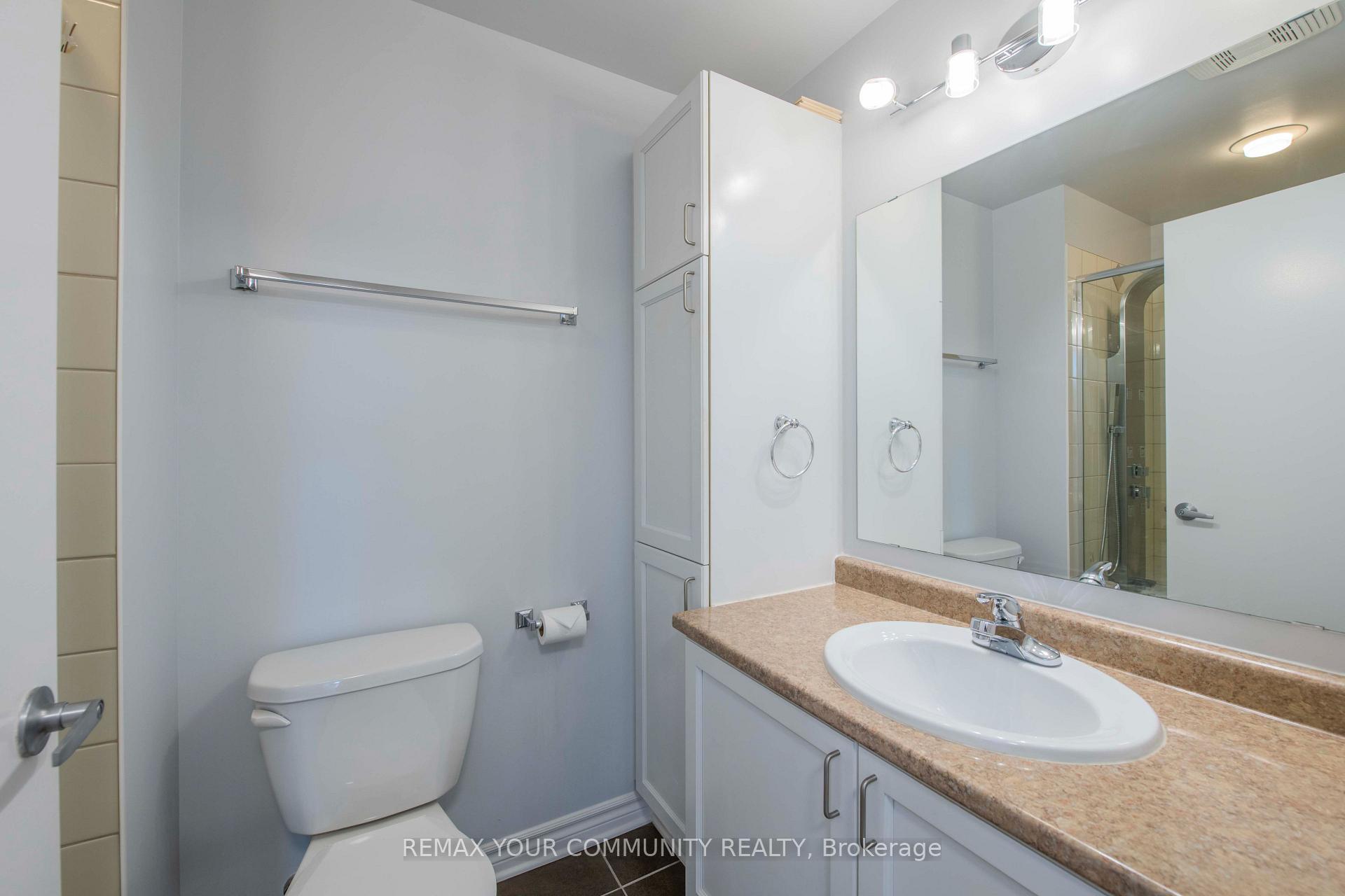 Photo 6 of Unit 802, 70 Landry Street, Ottawa, Vanier — HOMEH