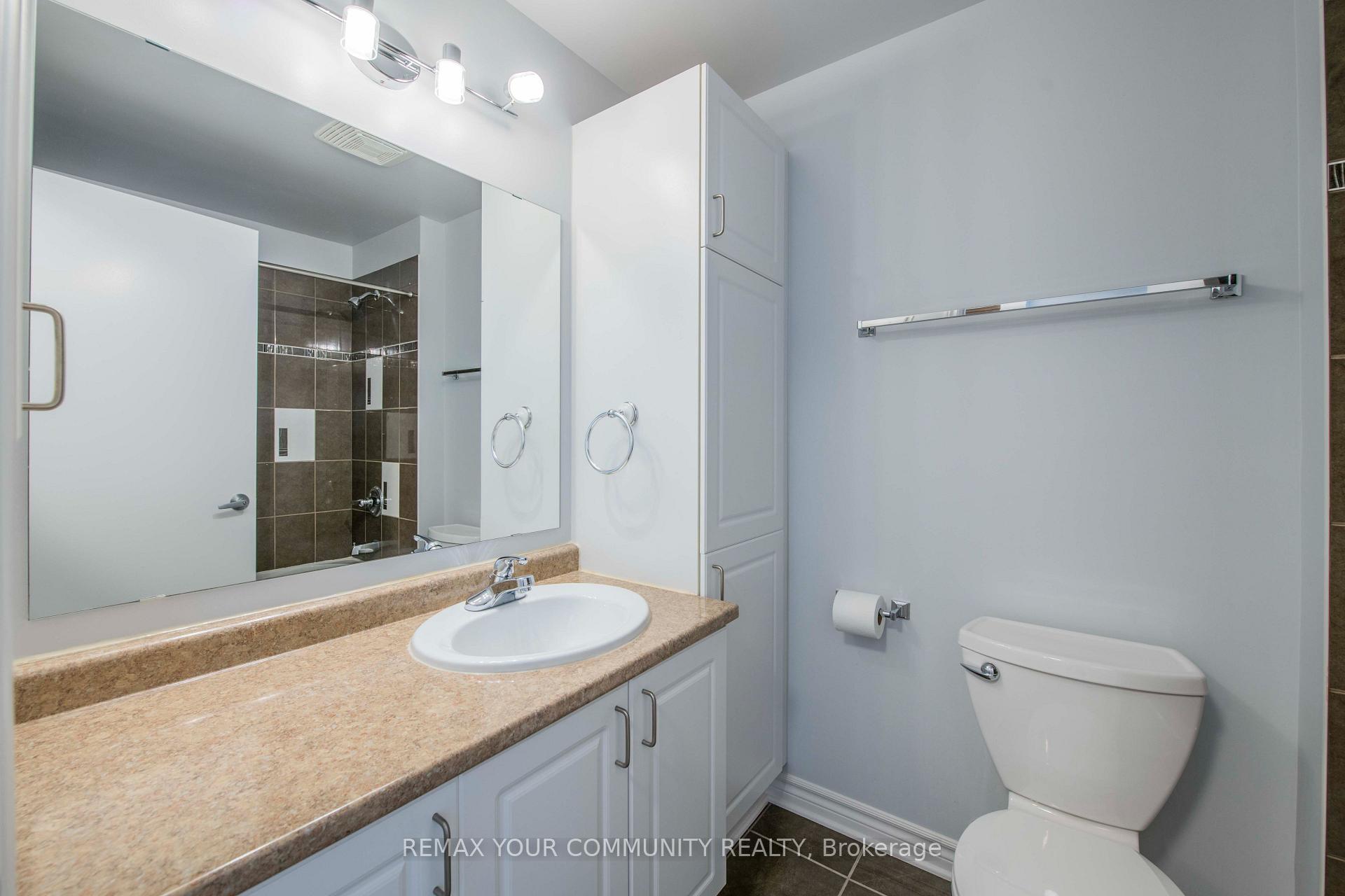 Photo 8 of Unit 802, 70 Landry Street, Ottawa, Vanier — HOMEH