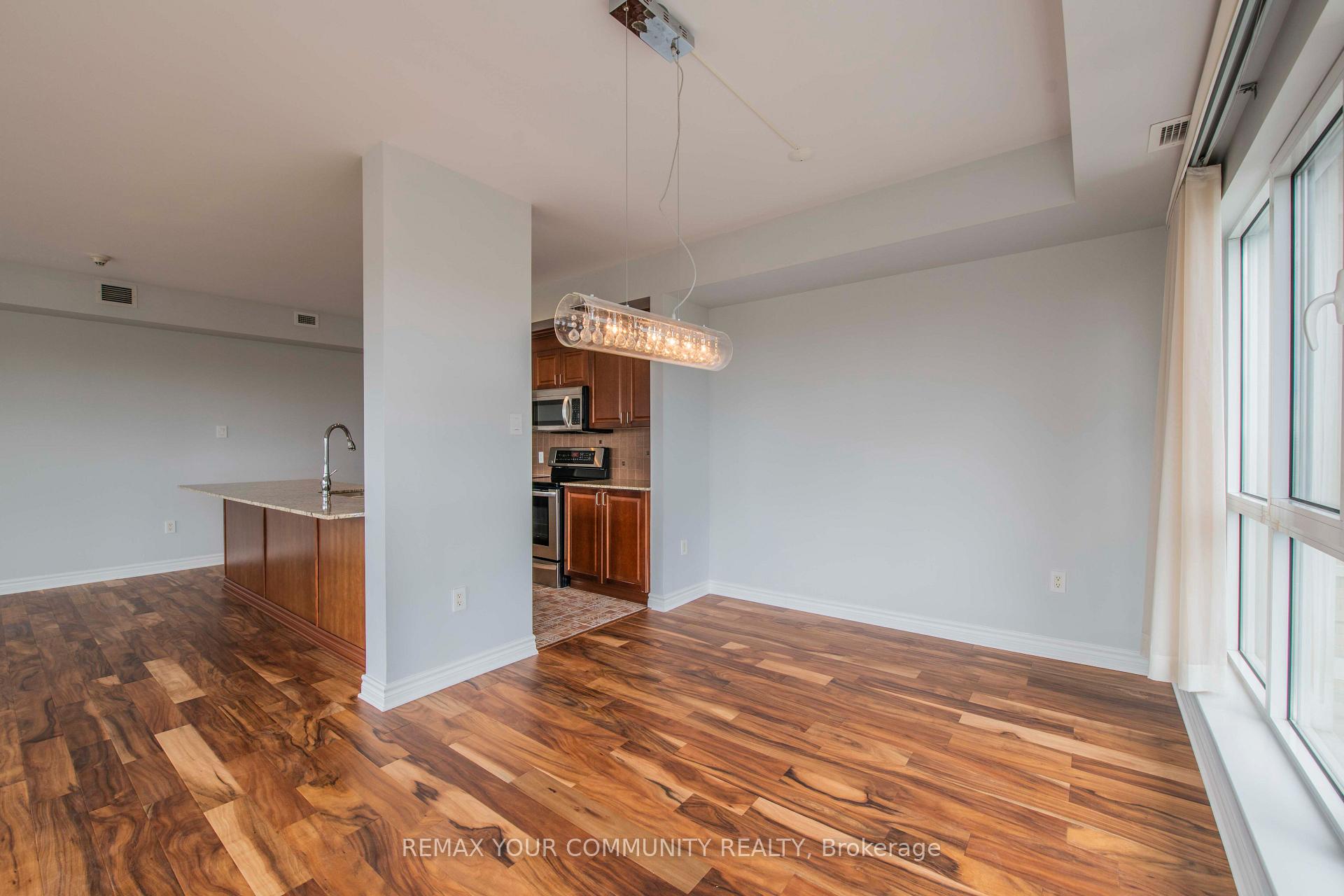 Photo 21 of Unit 802, 70 Landry Street, Ottawa, Vanier — HOMEH