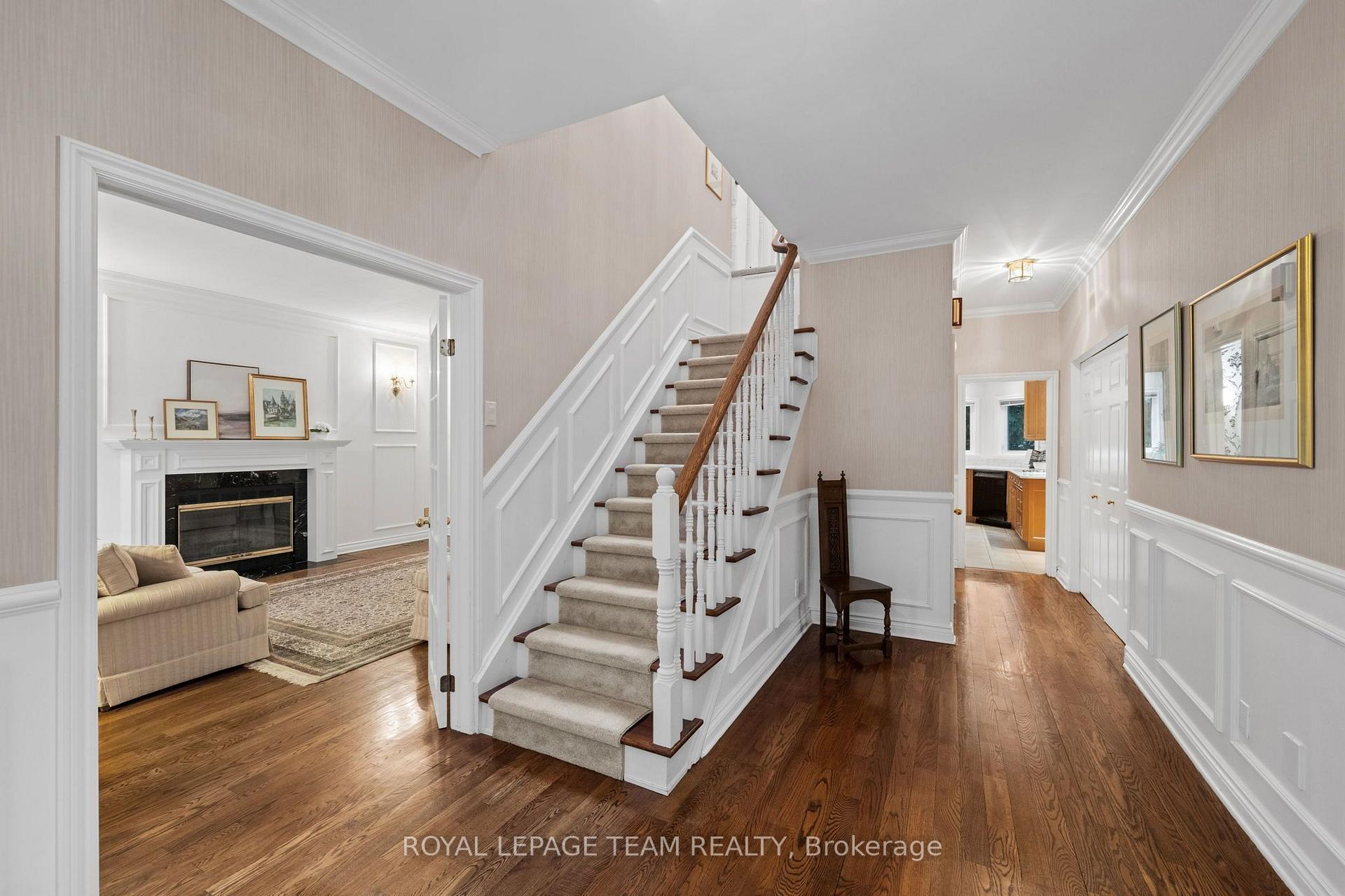 Photo 6 of 1264 Potter Drive, Ottawa, Manotick Village & Manotick Estates — HOMEH