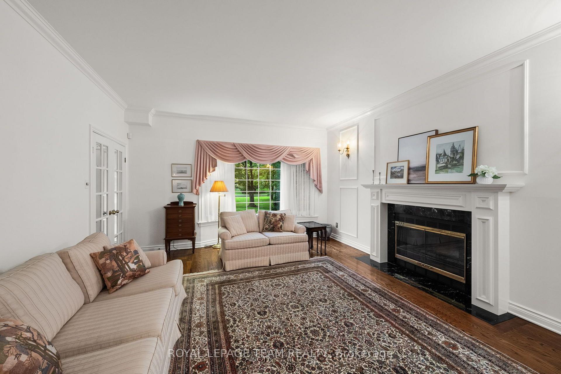 Photo 7 of 1264 Potter Drive, Ottawa, Manotick Village & Manotick Estates — HOMEH