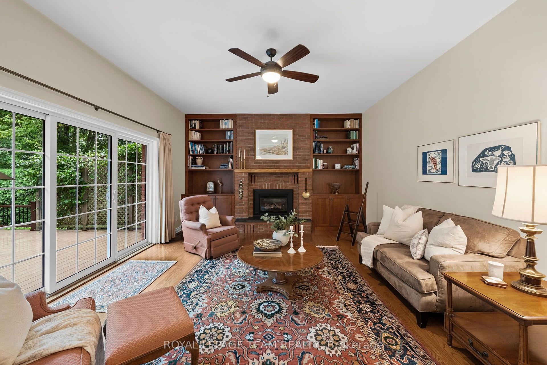 Photo 16 of 1264 Potter Drive, Ottawa, Manotick Village & Manotick Estates — HOMEH