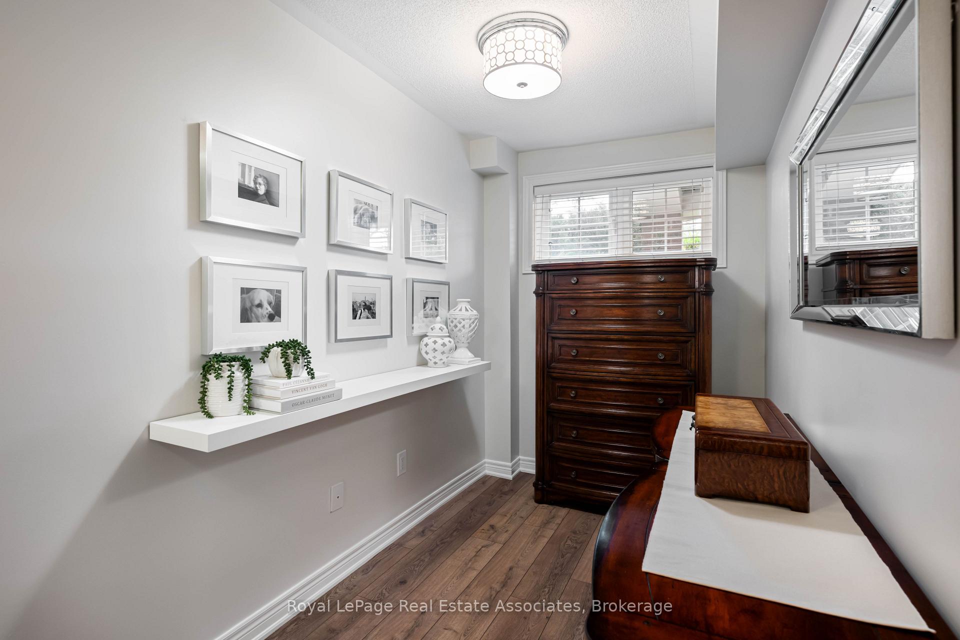 Photo 30 of Unit 16, 2563 Sixth Line, Oakville, River Oaks — HOMEH