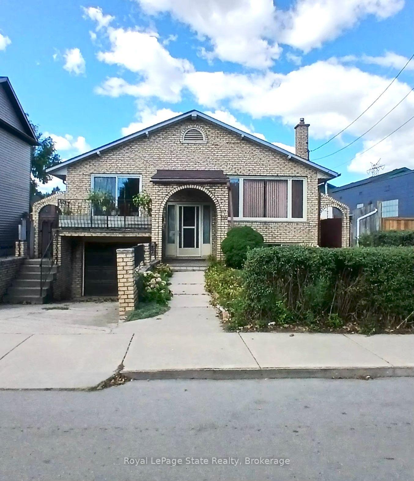 Photo 2 of 118 Craigroyston Road, Hamilton, Glenview — HOMEH