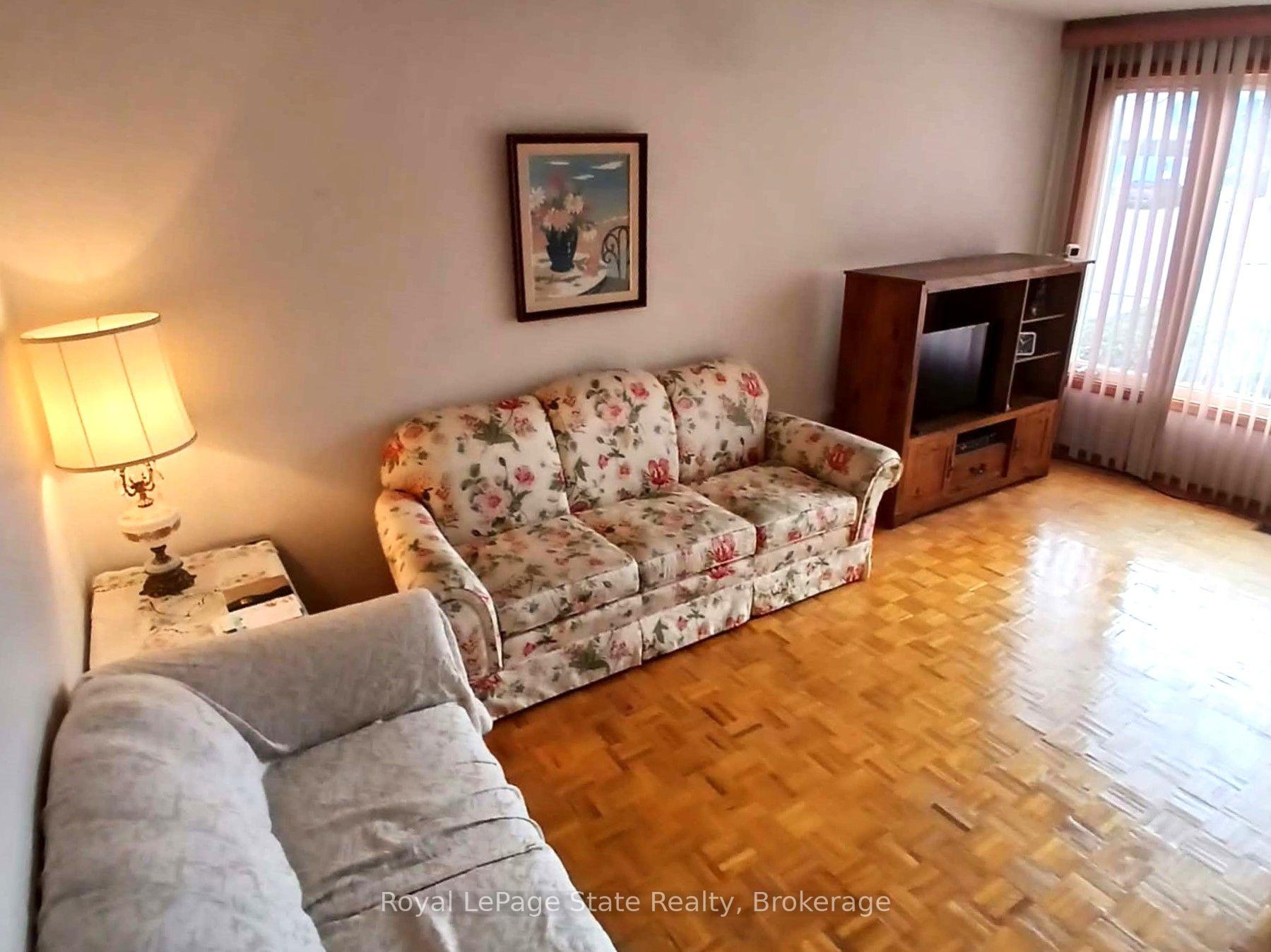 Photo 6 of 118 Craigroyston Road, Hamilton, Glenview — HOMEH
