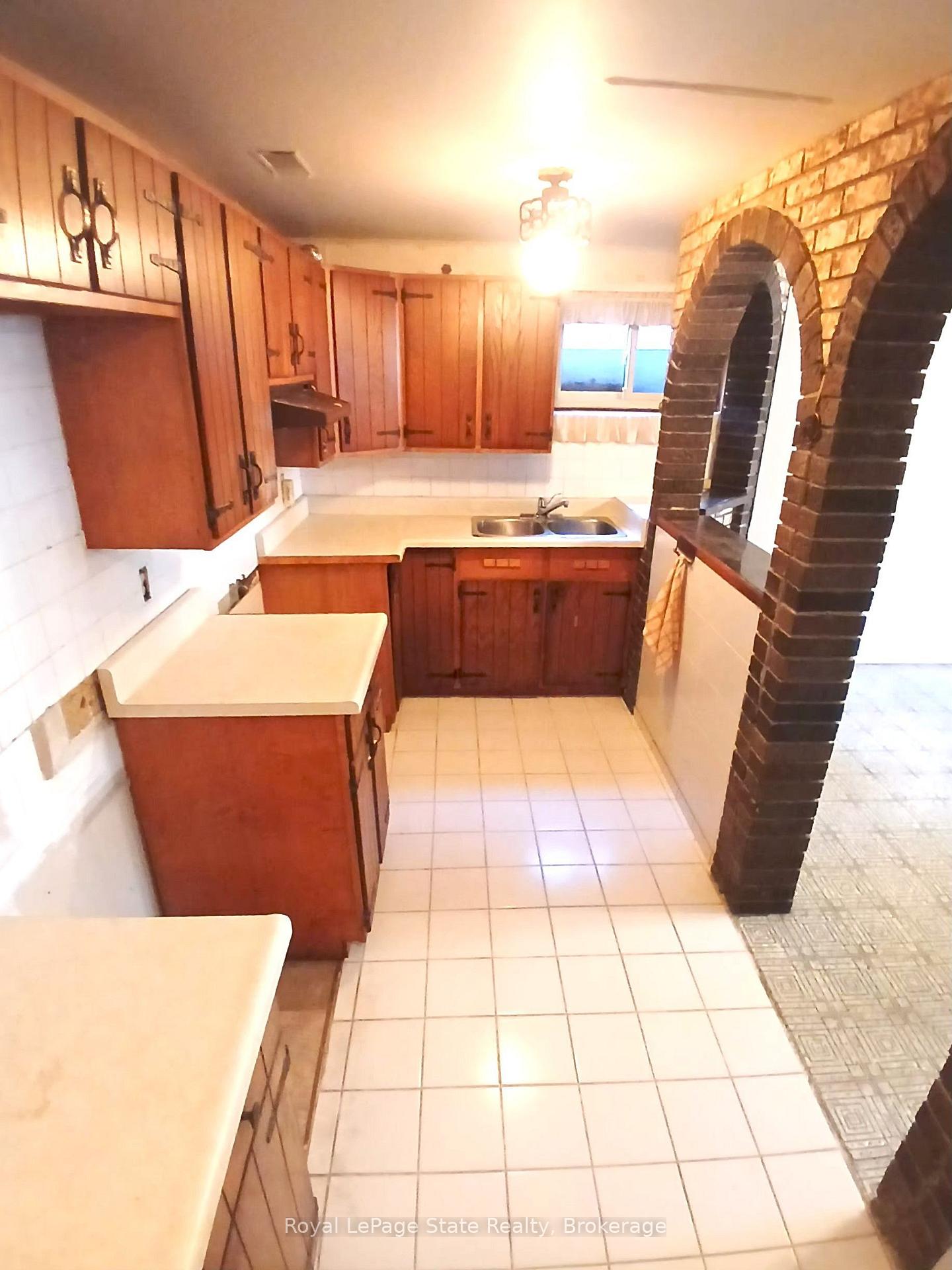 Photo 21 of 118 Craigroyston Road, Hamilton, Glenview — HOMEH